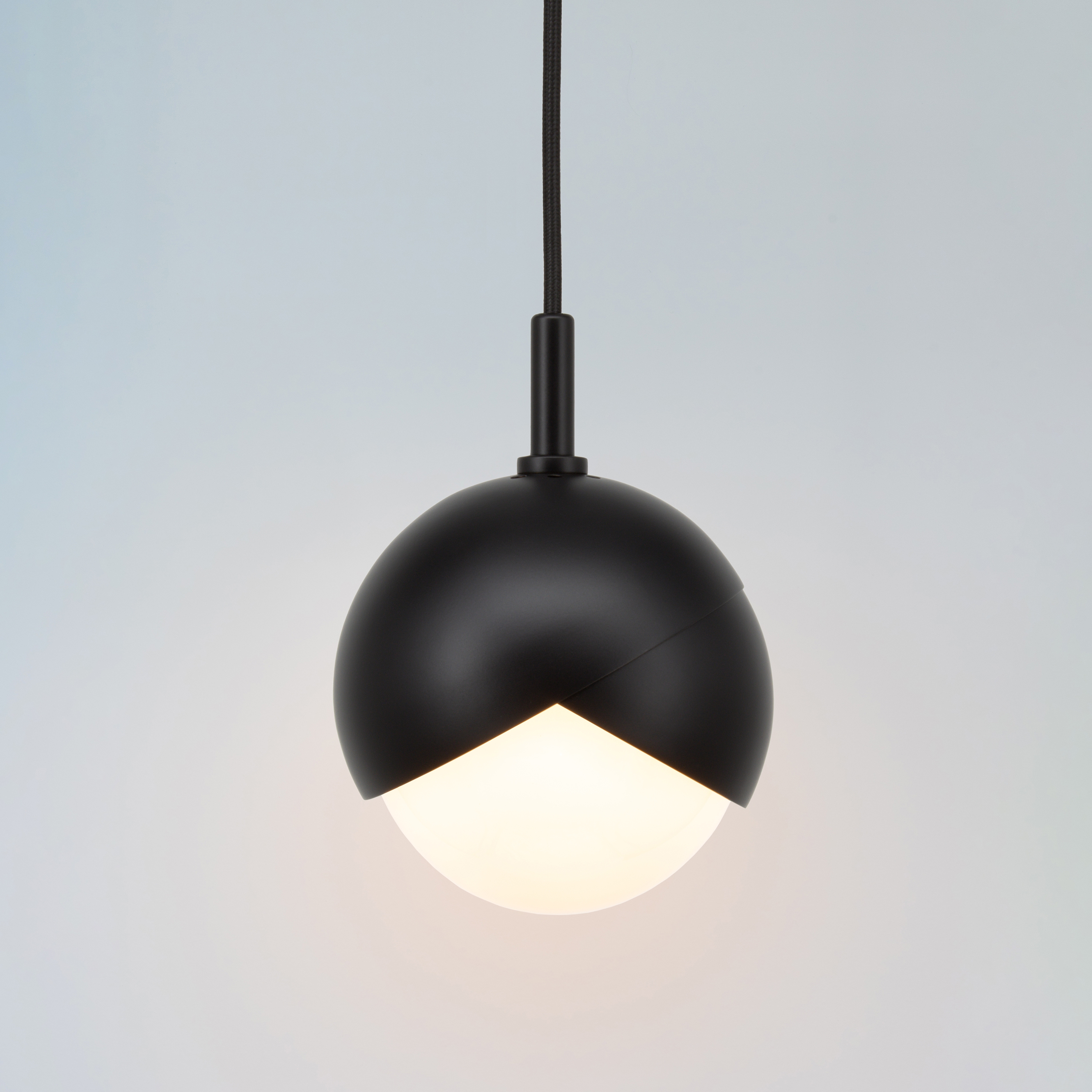 Benedict | Pendant - 9 inch (Black - matte)