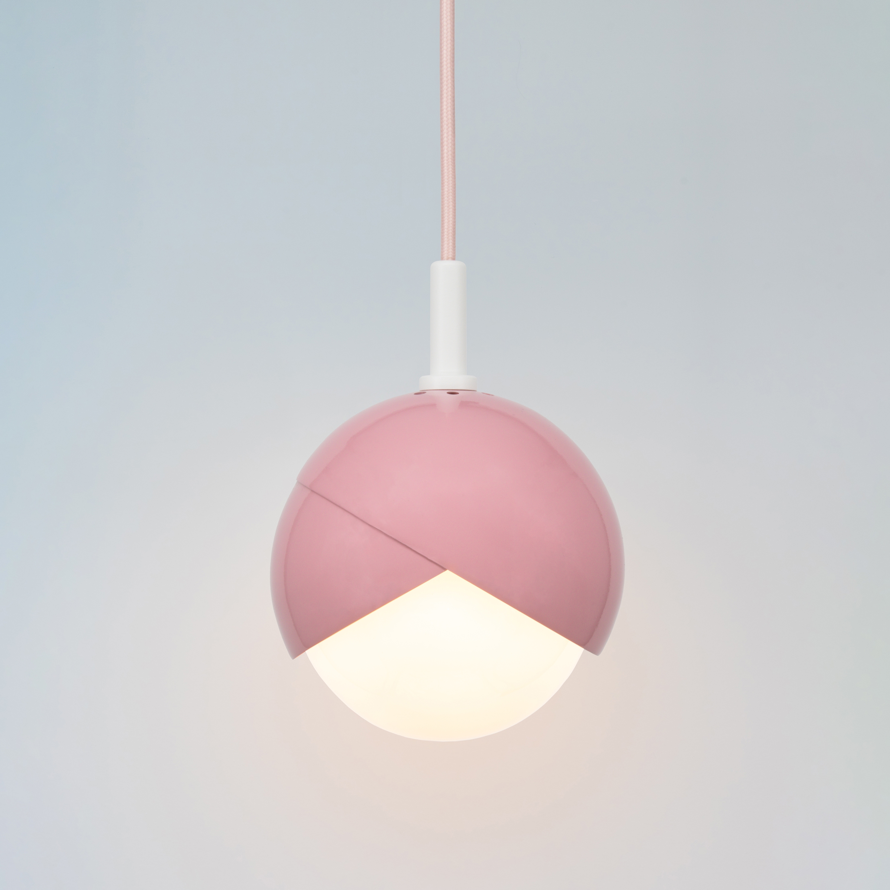 Benedict | Pendant - 9 inch (Blush)