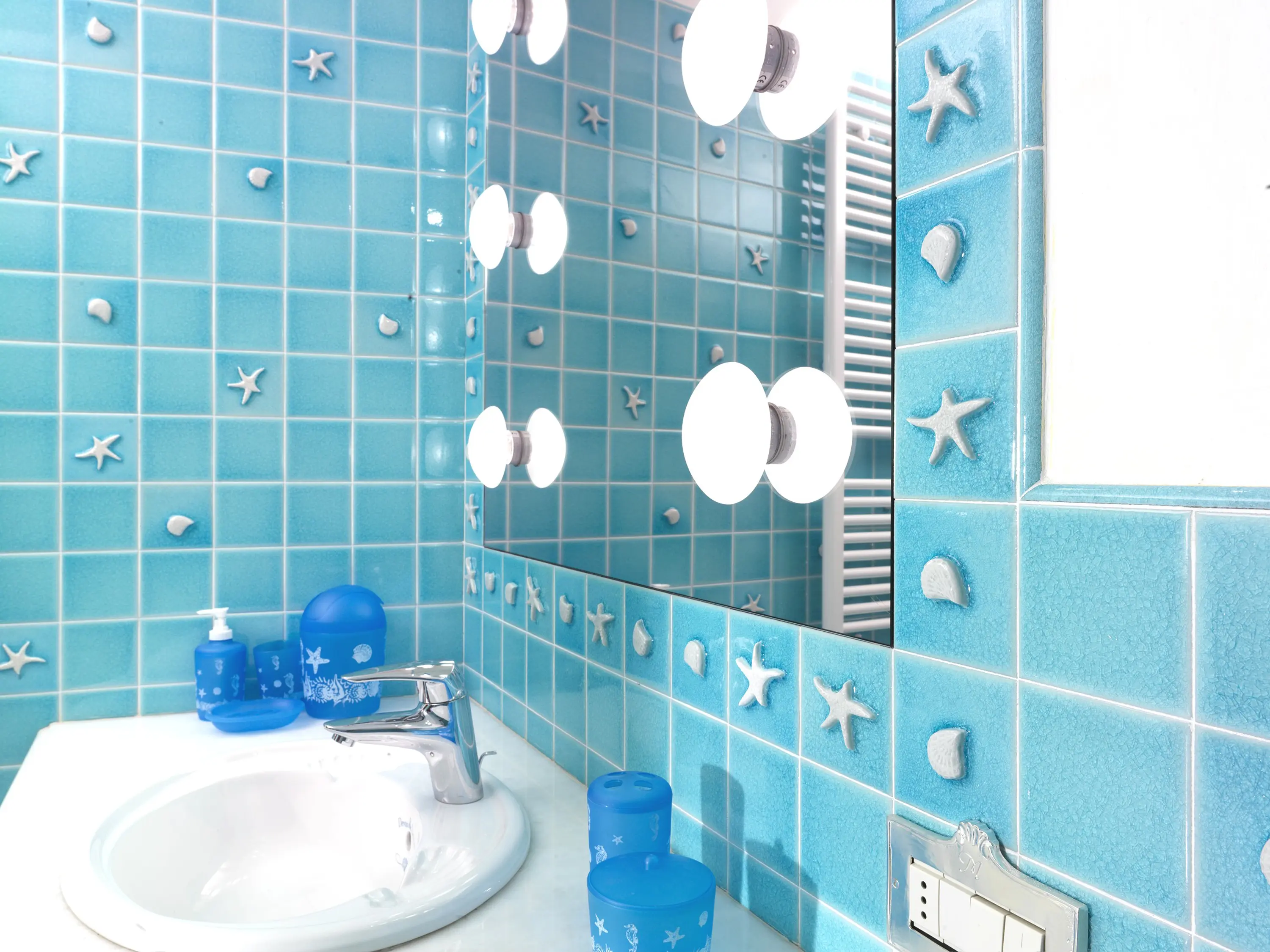Acquario Due - 20x20 Lucida A54 Turchese