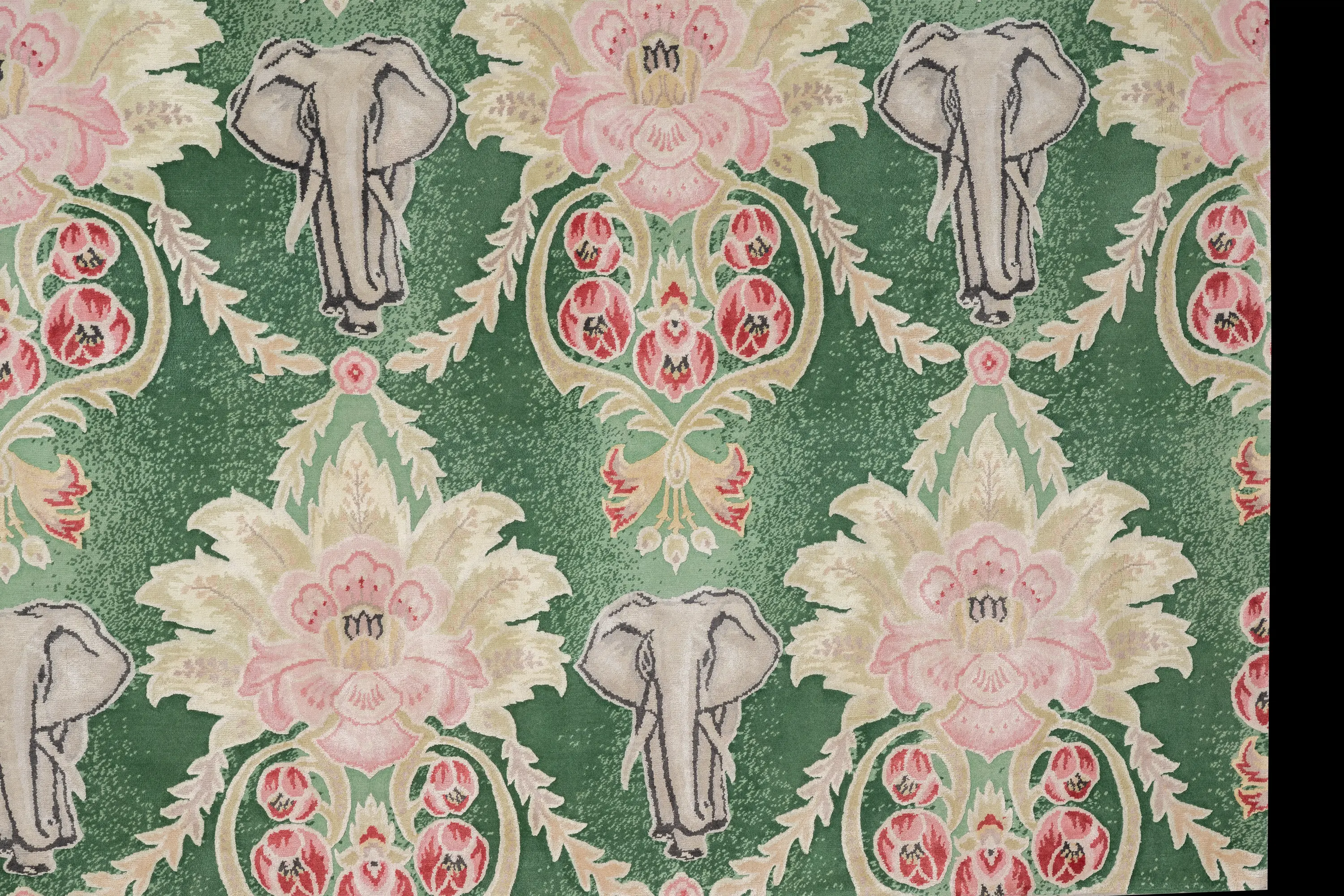 D.S.V. CARPETS - Big friendly