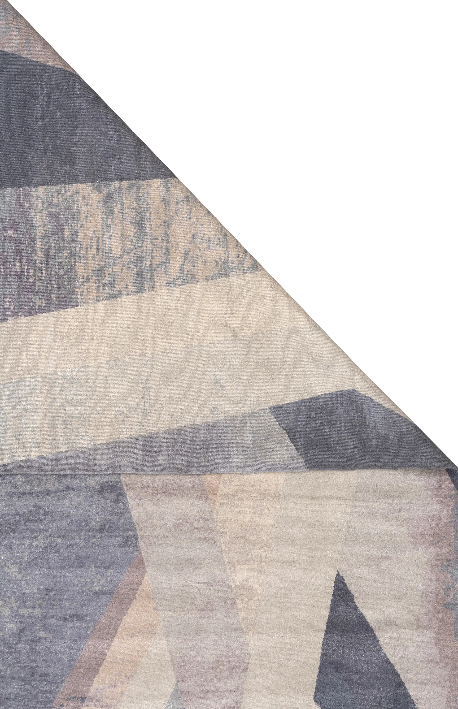 D.S.V. CARPETS - Intersected  Lines