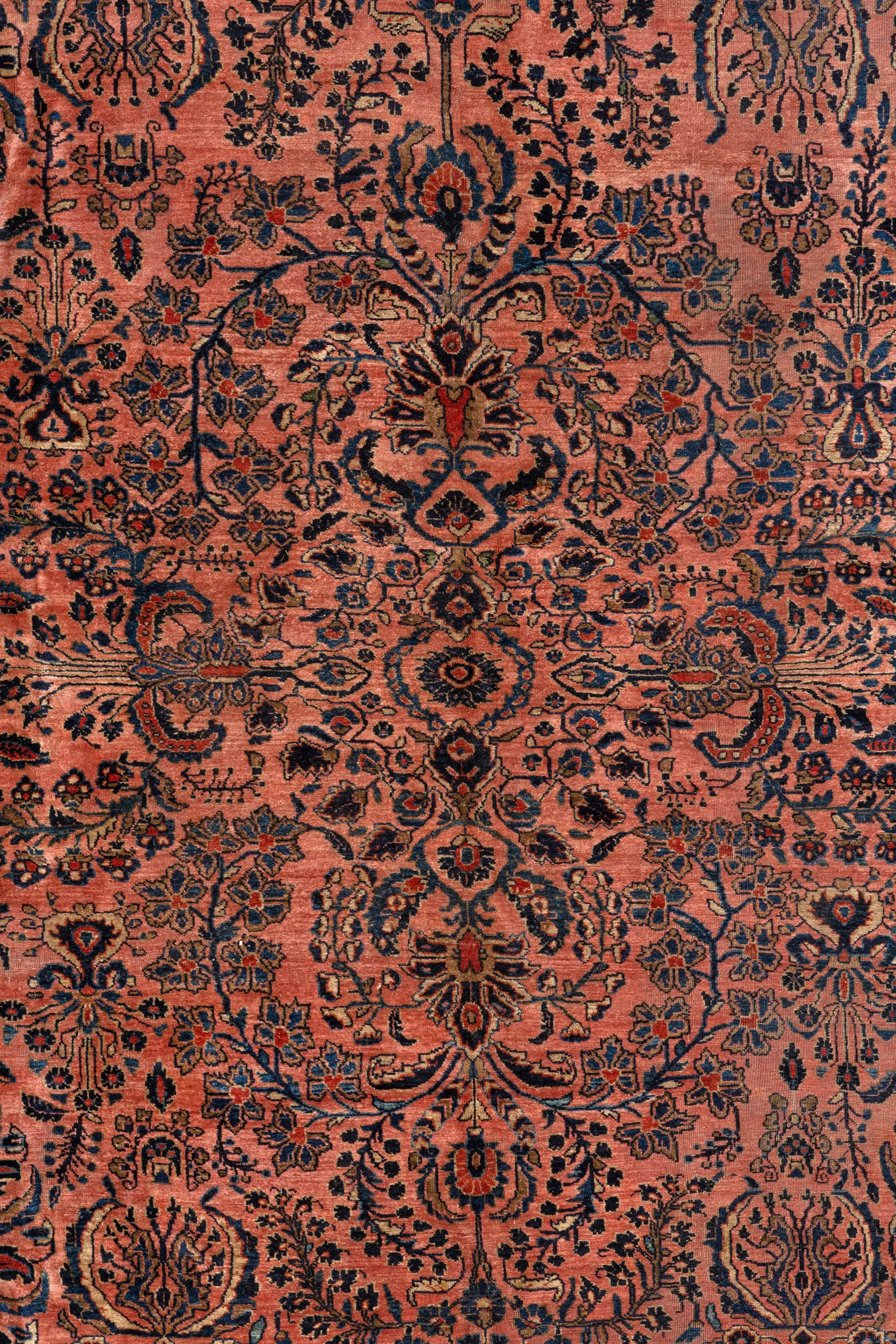 D.S.V. CARPETS - Saruk Majerhan