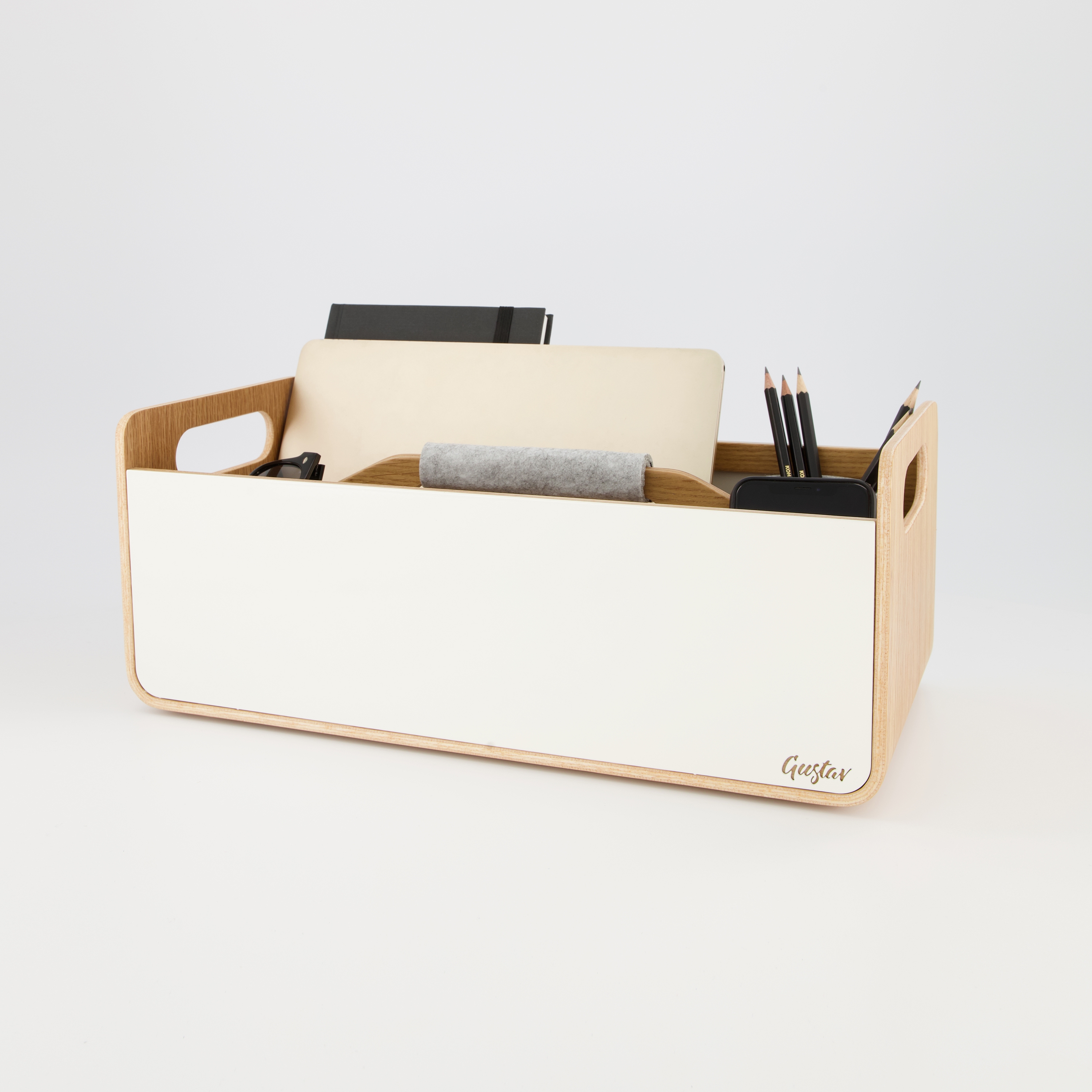 Mostra il prodotto Studio Quercia del produttore Gustav Concept