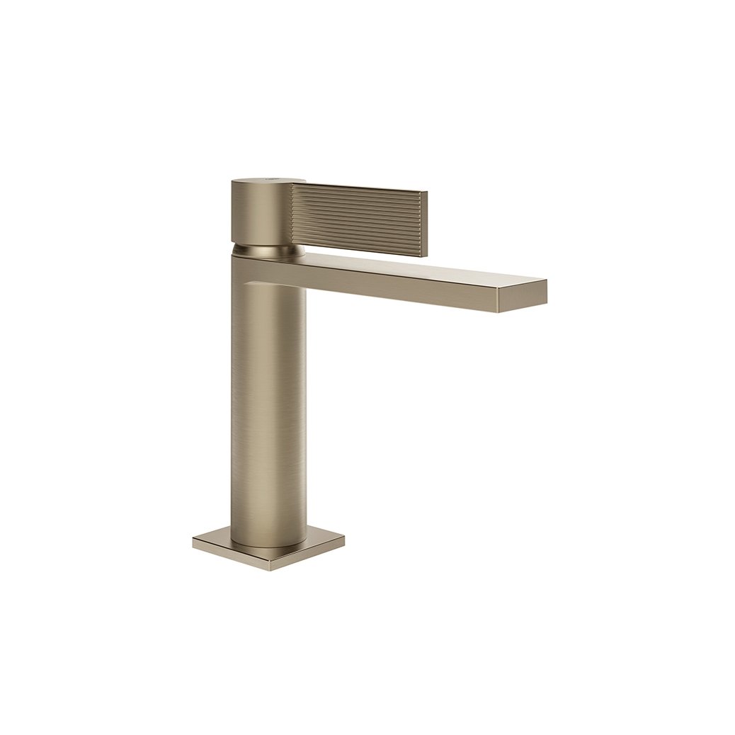 Display product Inverso from manufacturer GESSI