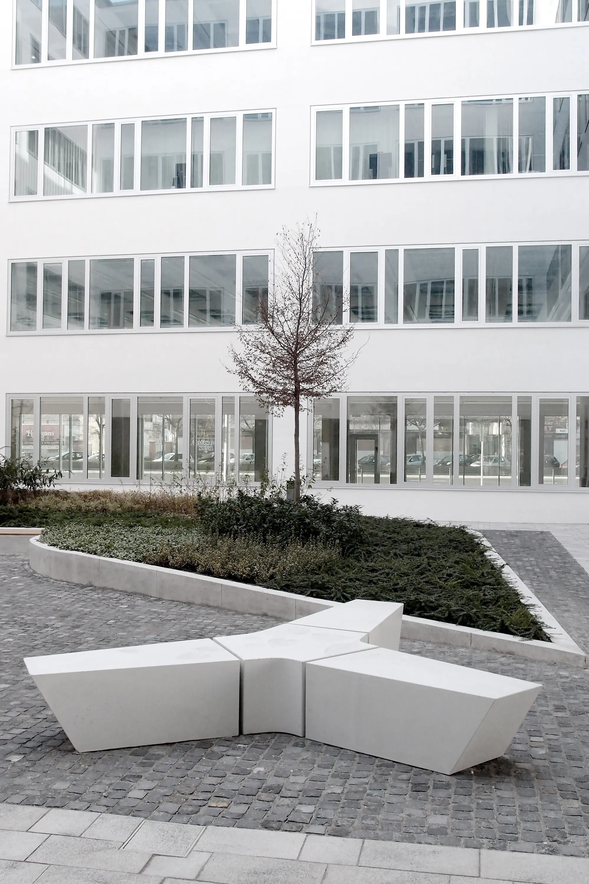 VPI Concrete - Croma | Concrete Bench System