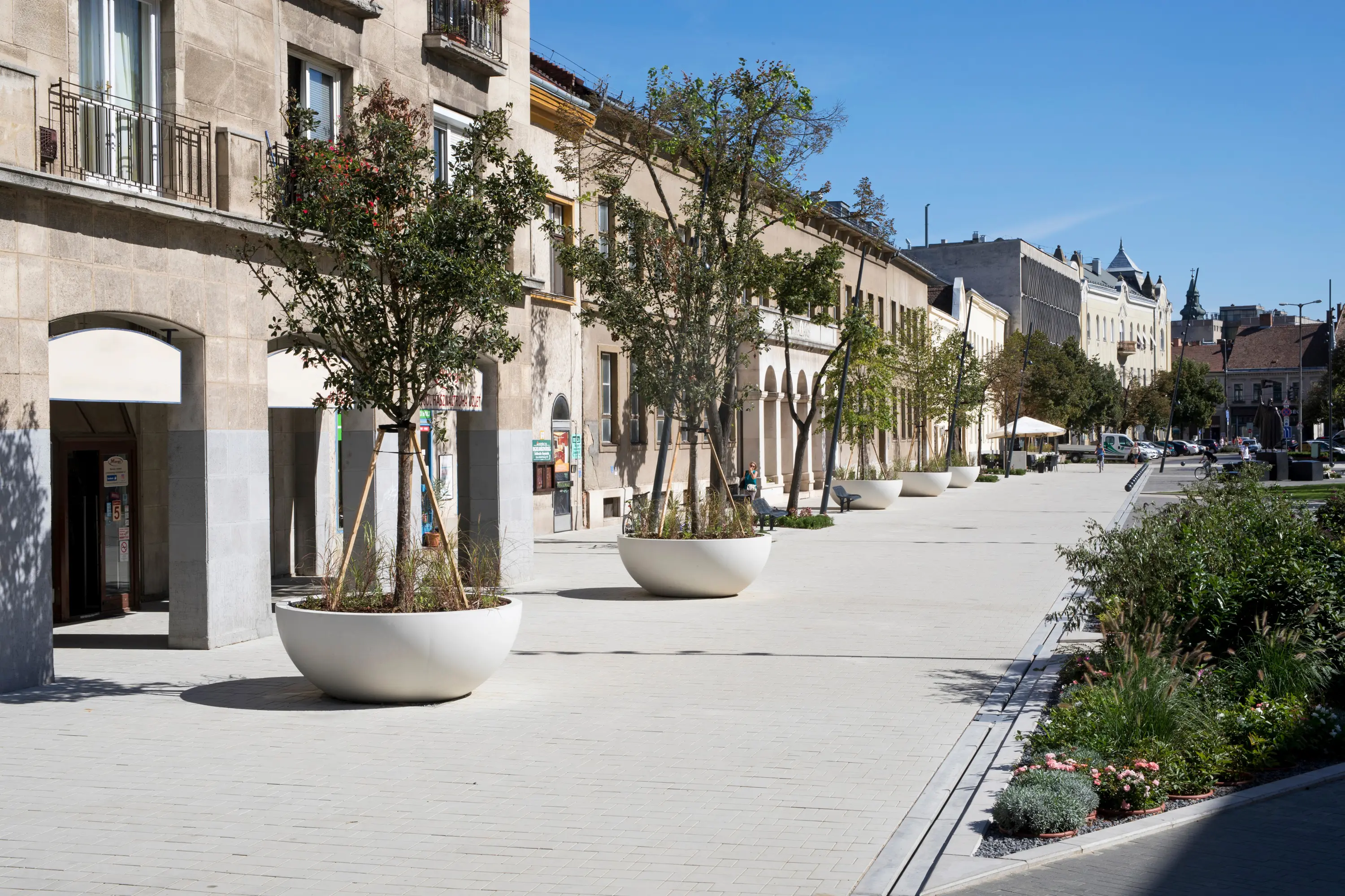 VPI Concrete - Gömb | M Concrete Planter