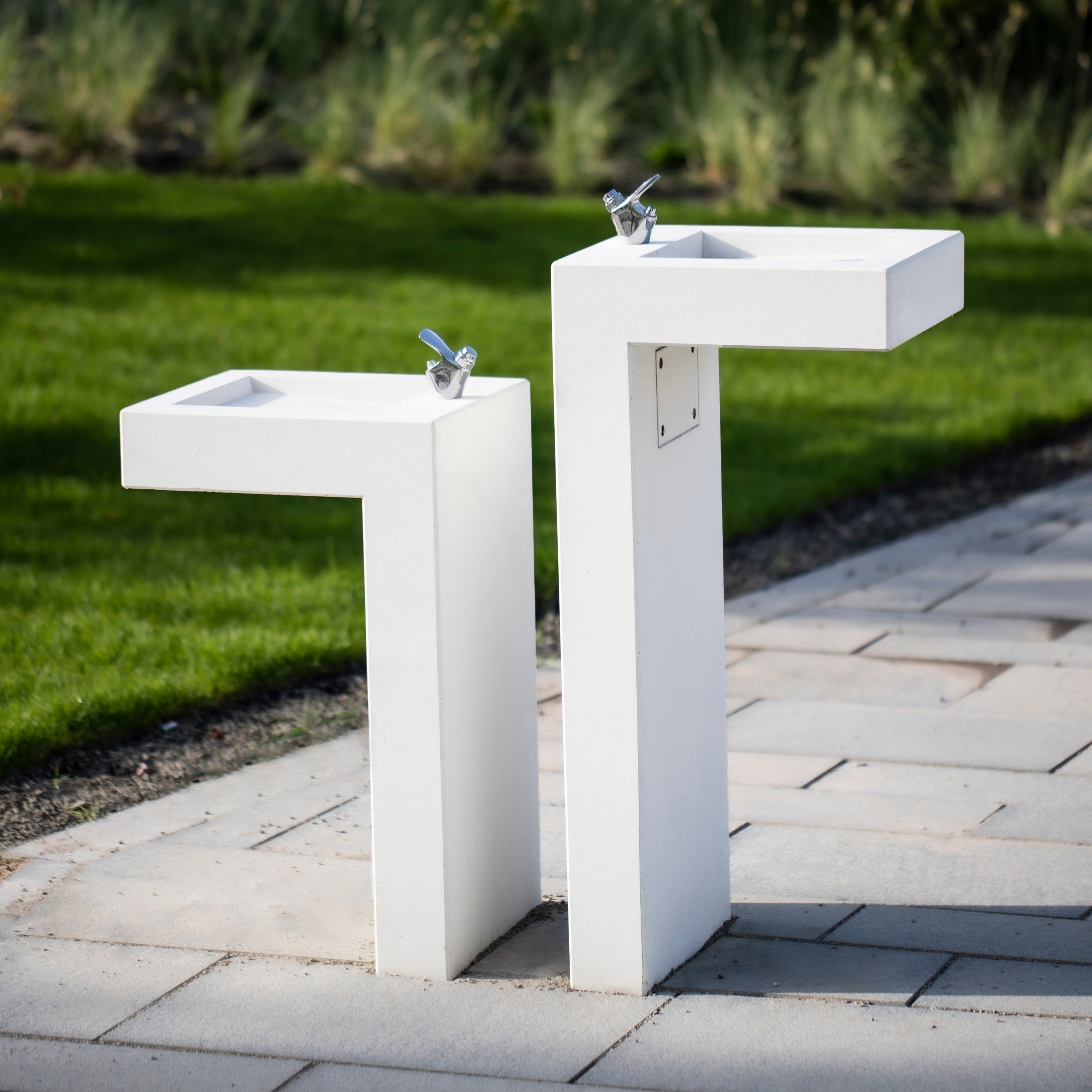 Display product Trink | Concrete Drinking Fountain from manufacturer VPI Concrete