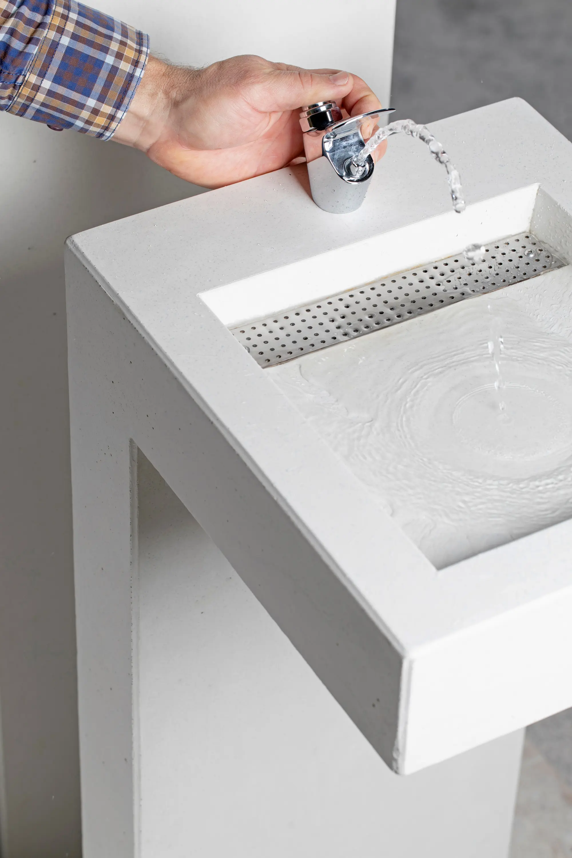 VPI Concrete - Trink | Concrete Drinking Fountain