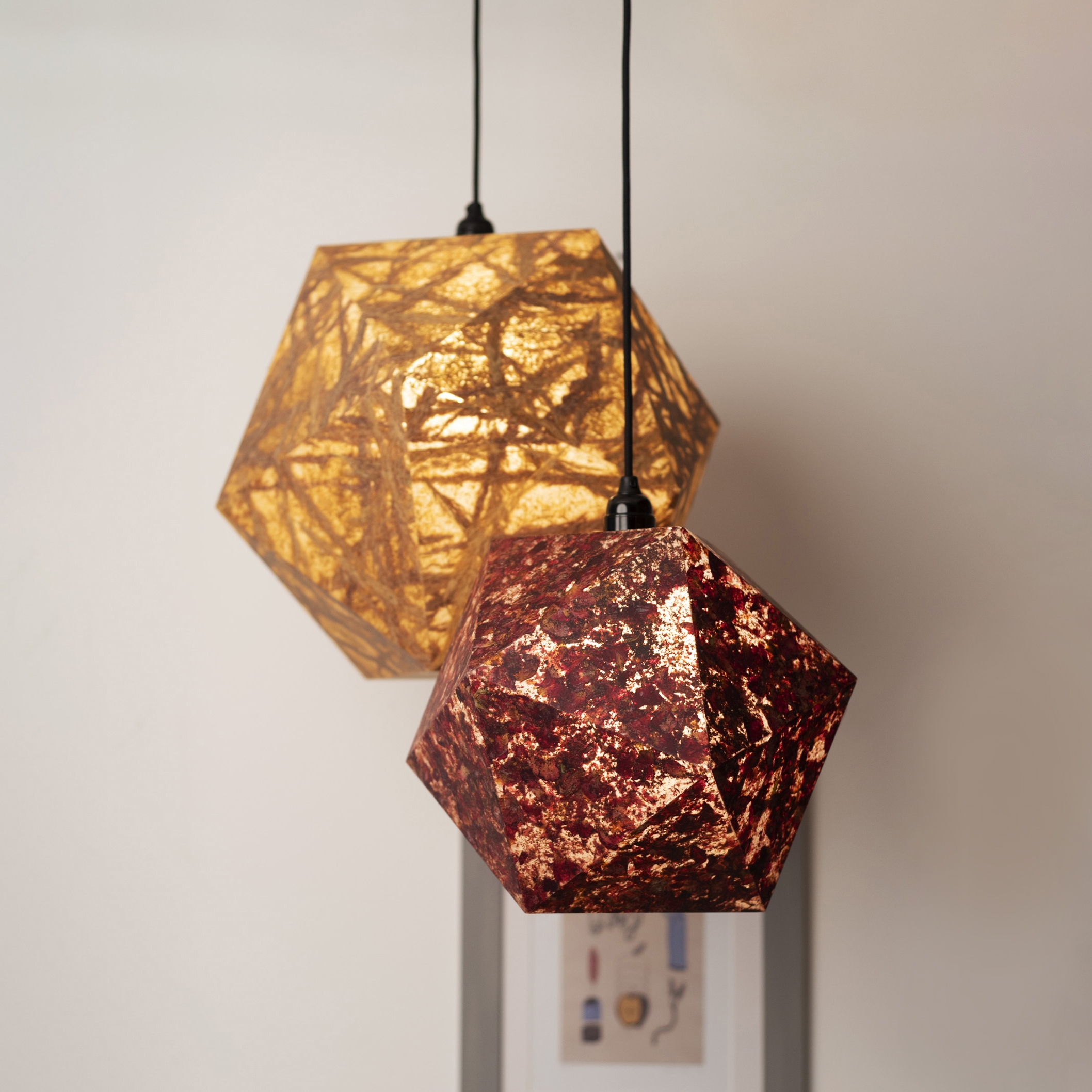 PENDANTS & CHANDELIER