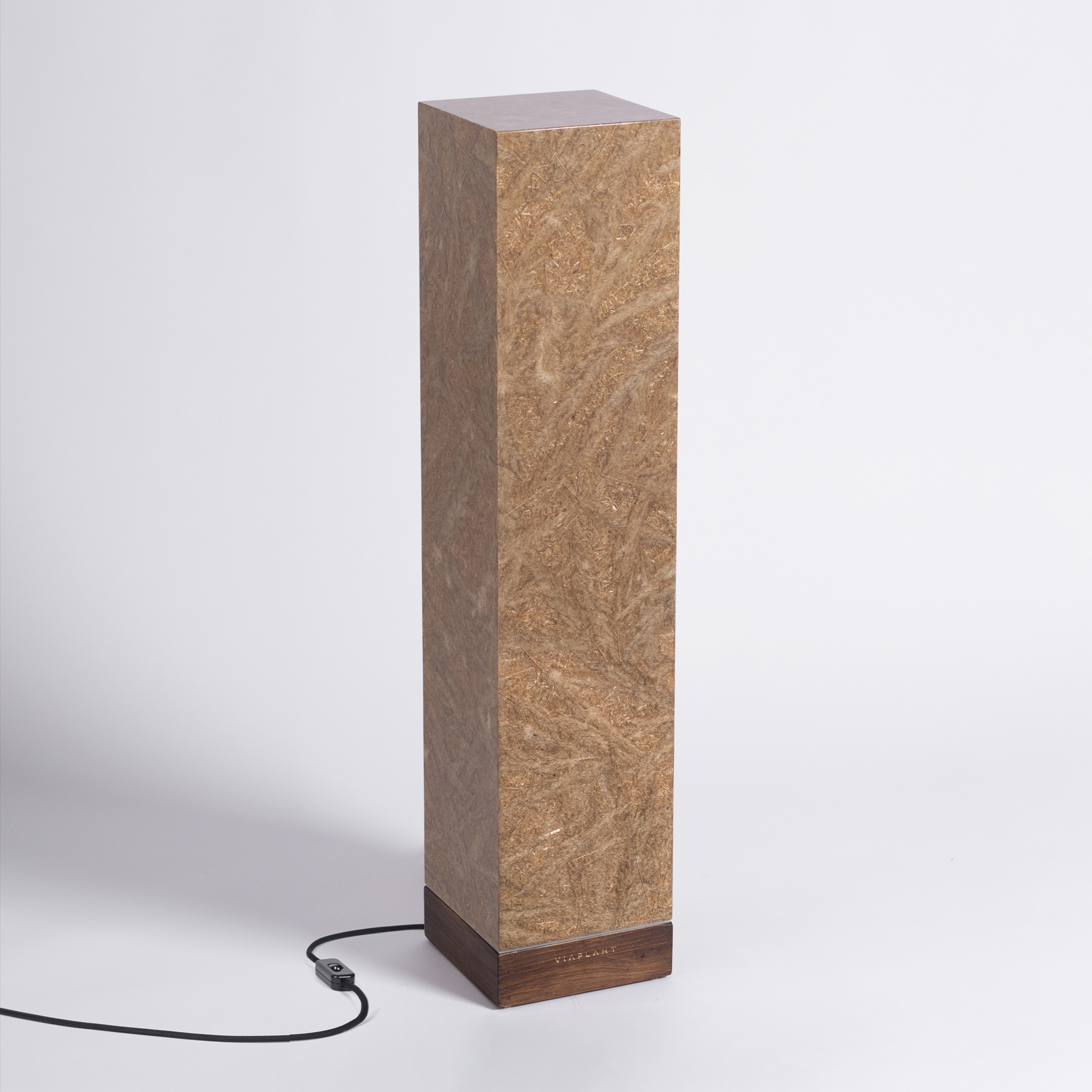 Mostra il prodotto Columna floor lamp del produttore Viaplant