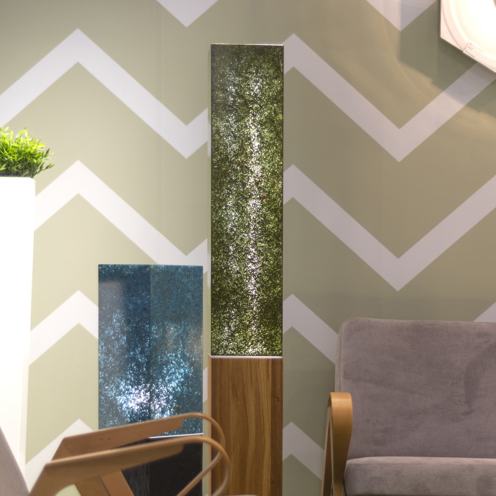 Columna floor lamp