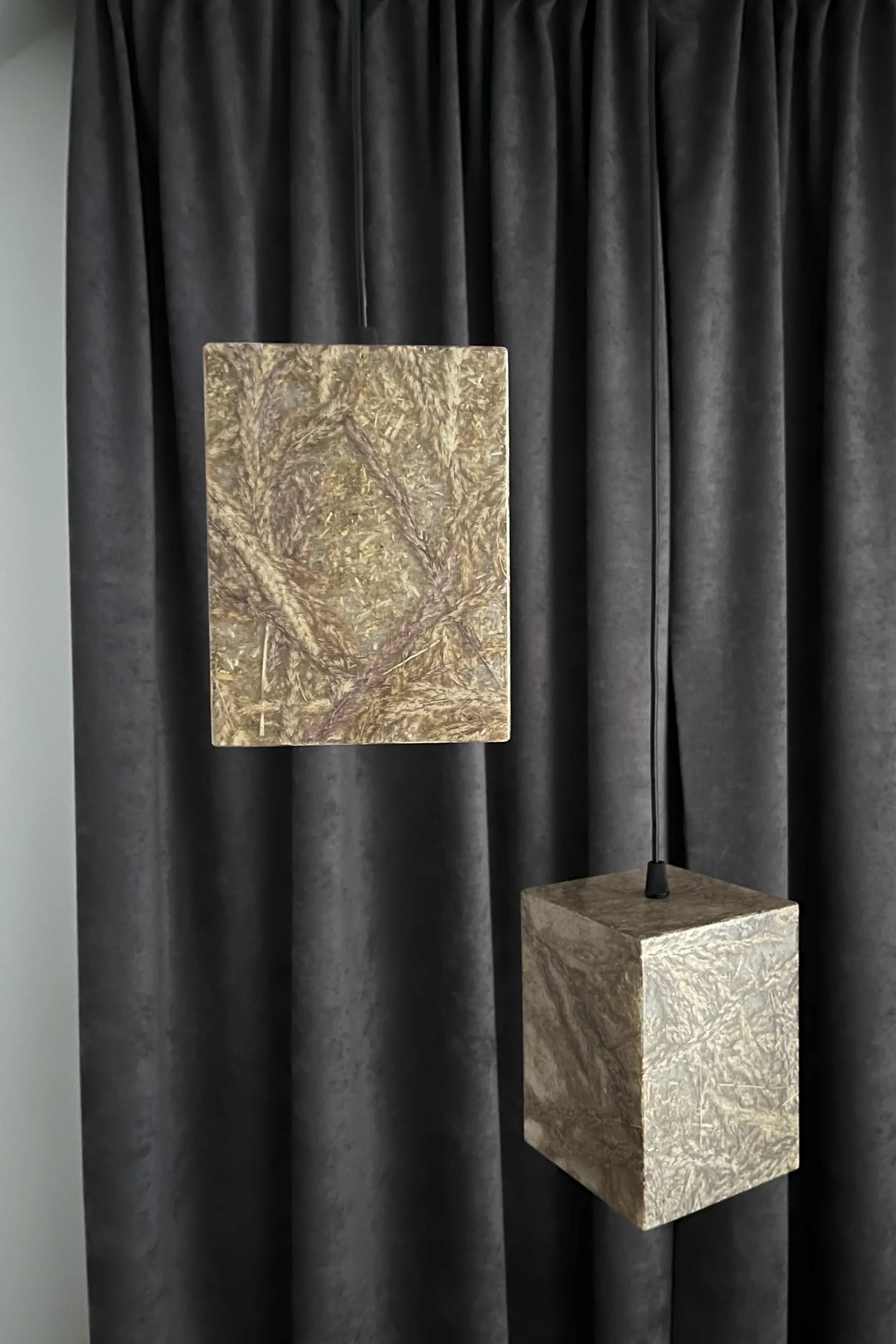 Viaplant - Columna pendant lamps and chandelier