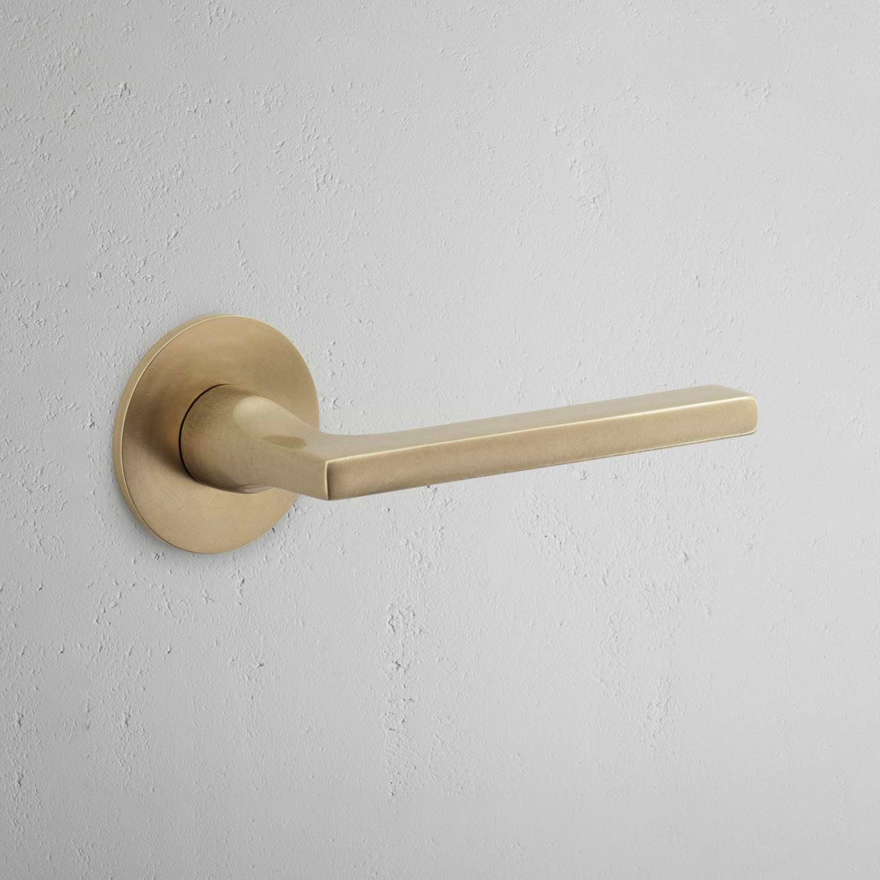 Produkt Clayton fixer Türgriff mit Niedrigprofilrosette des Herstellers Corston Architectural Detail anzeigen