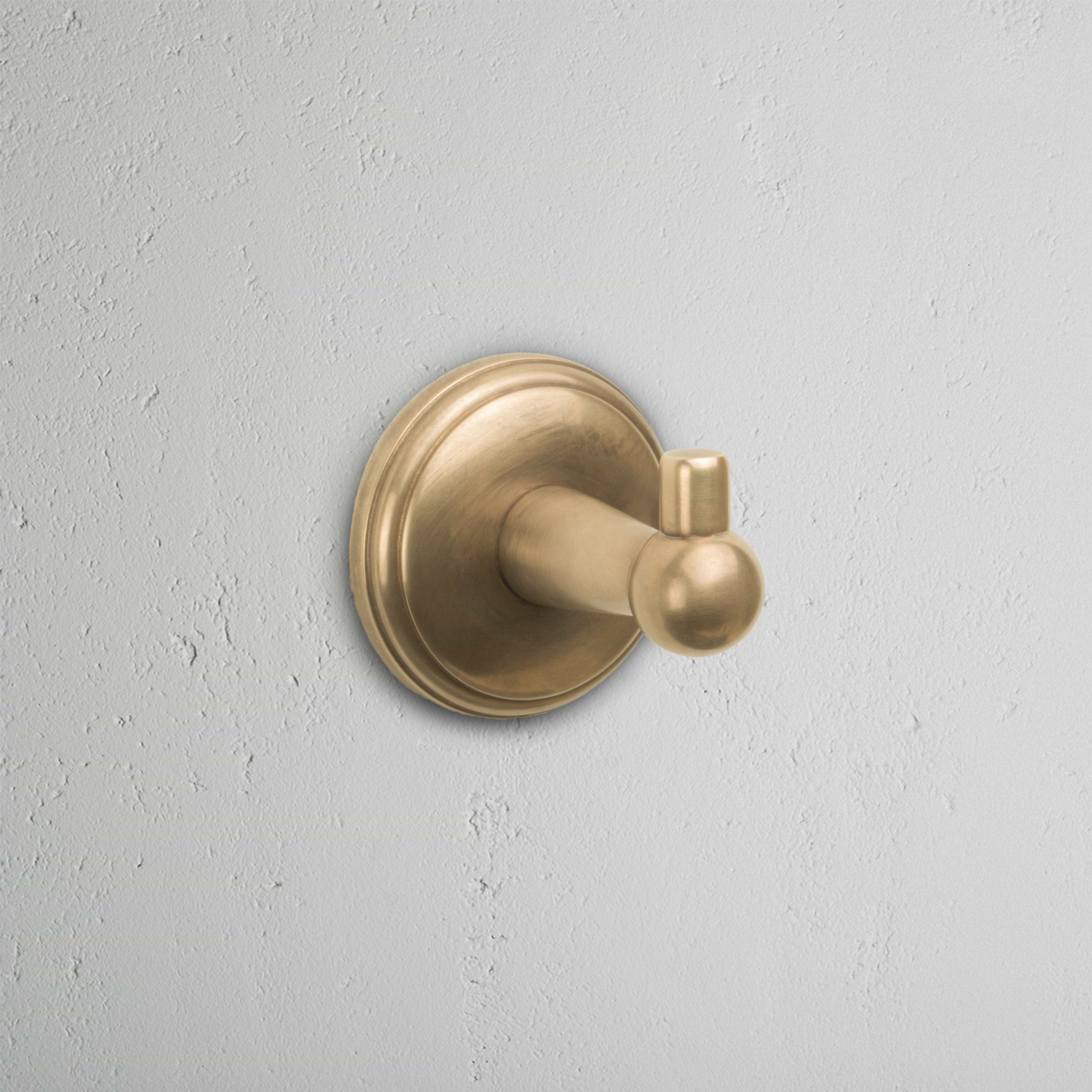 Mostrar el producto Gancho Hyde del fabricante Corston Architectural Detail