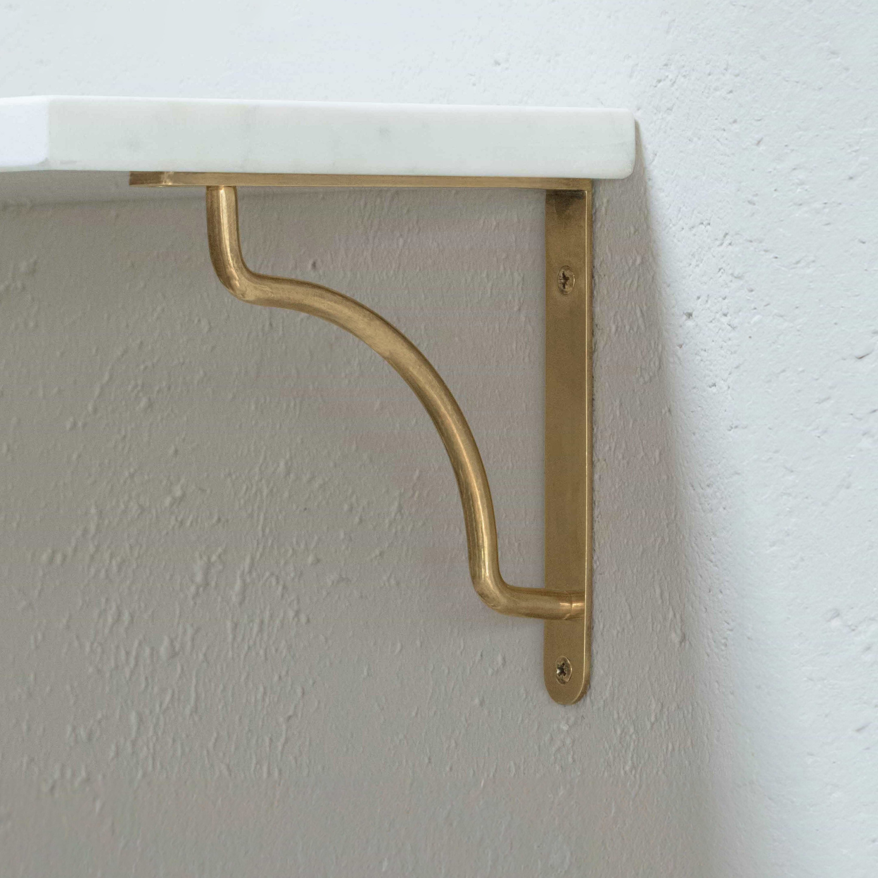 Kilburn Shelf Bracket 150mm