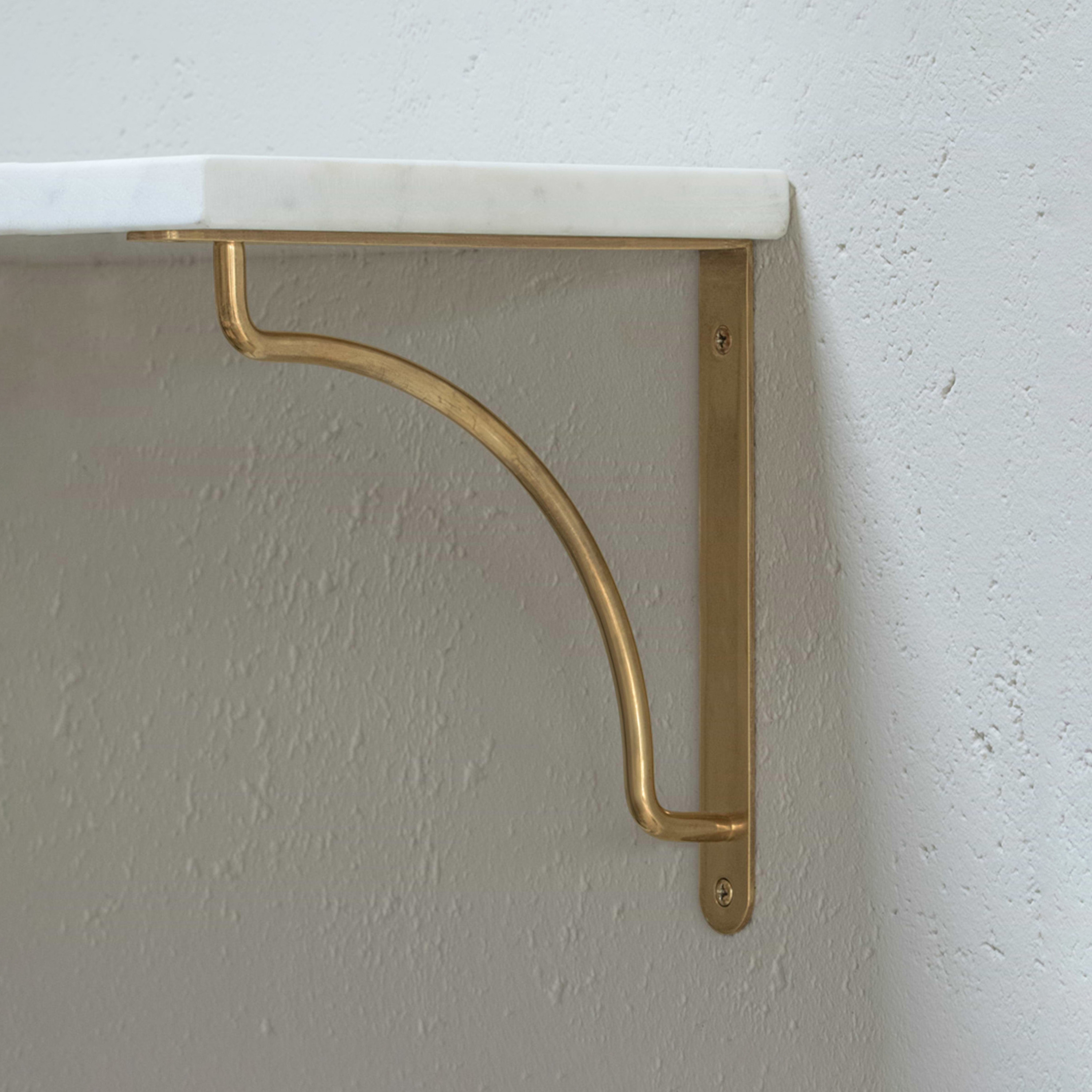 Mostrar el producto Soporte de estanterías Kilburn de 200 mm del fabricante Corston Architectural Detail