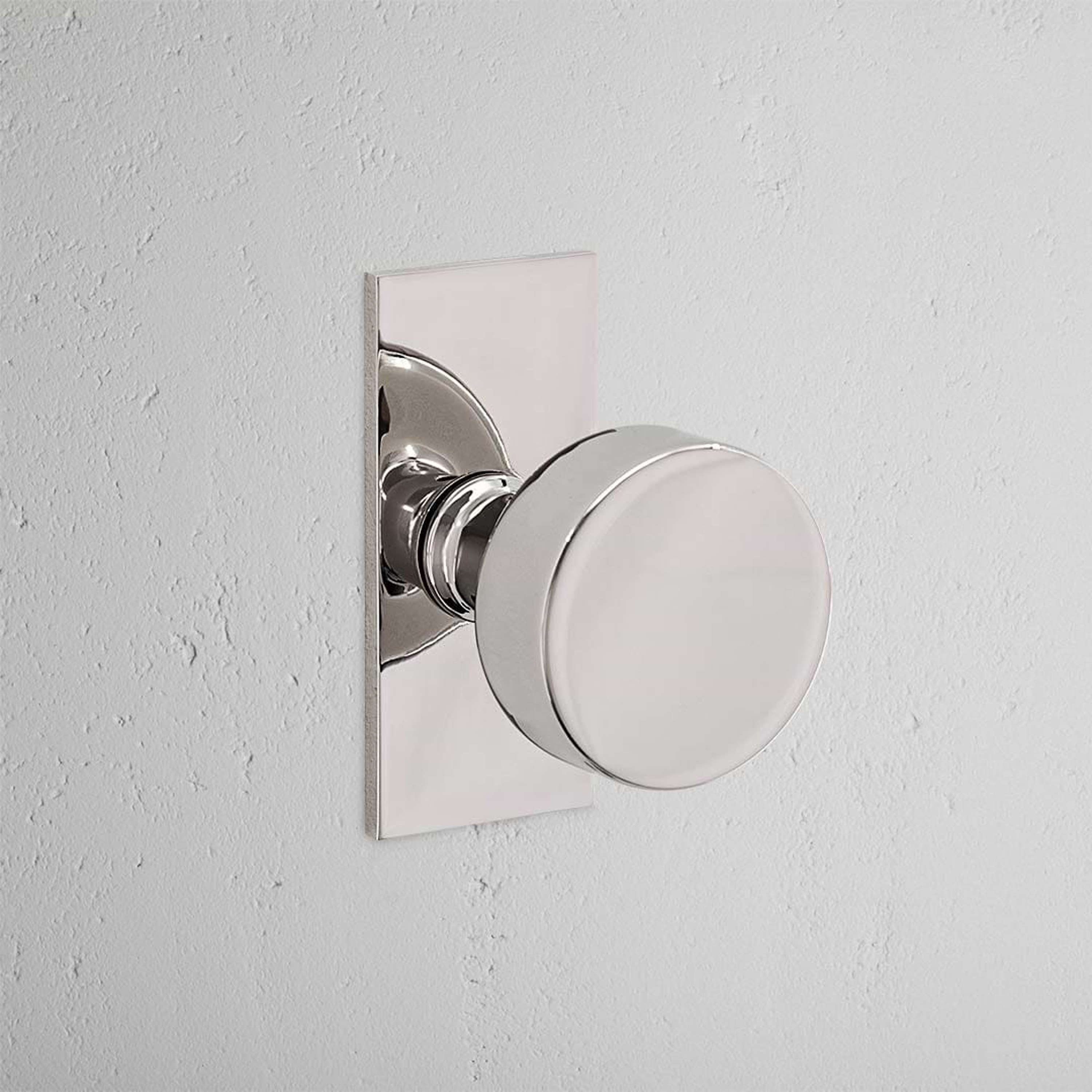 Onslow Short Plate Fixed Door Knob