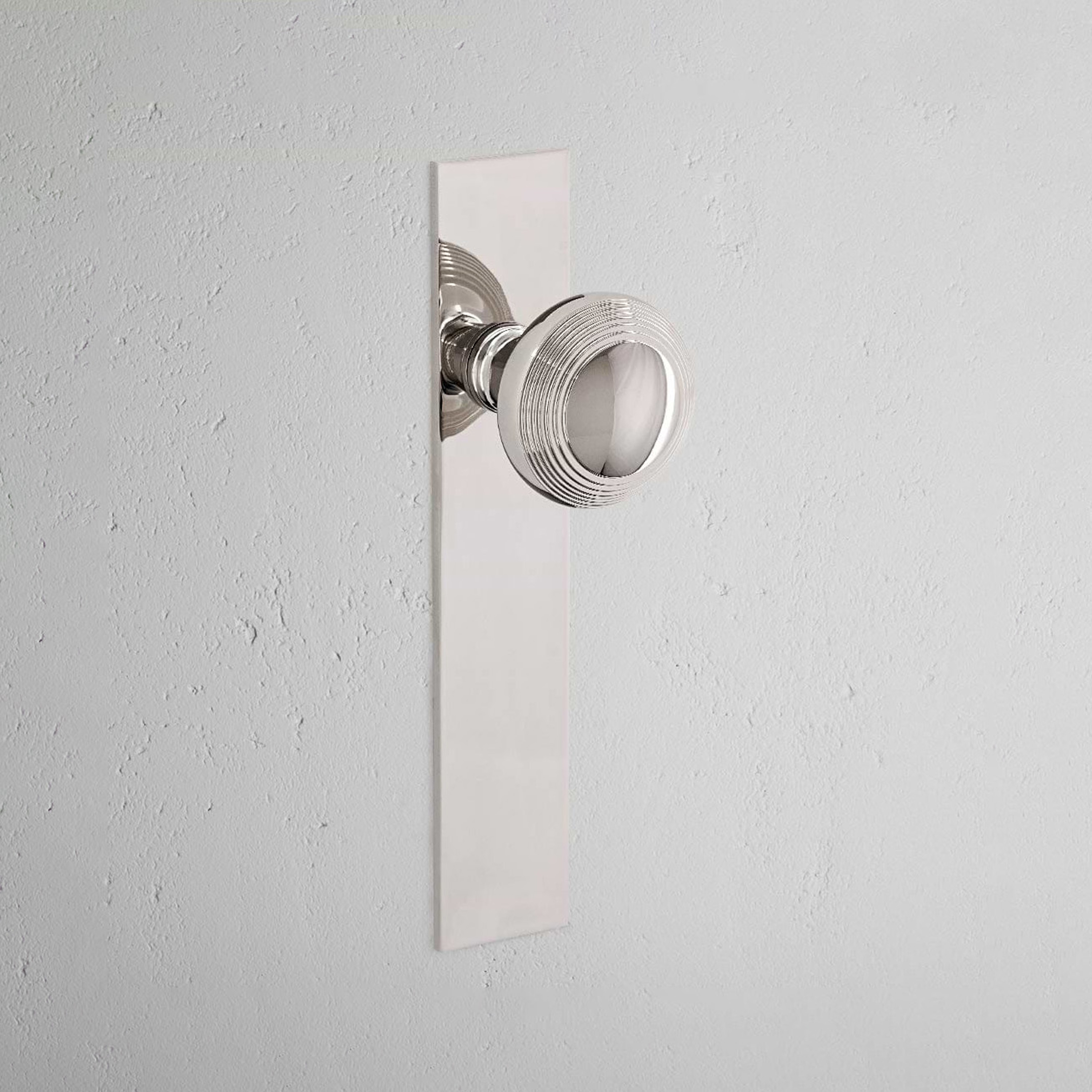 Poplar Long Plate Fixed Door Knob