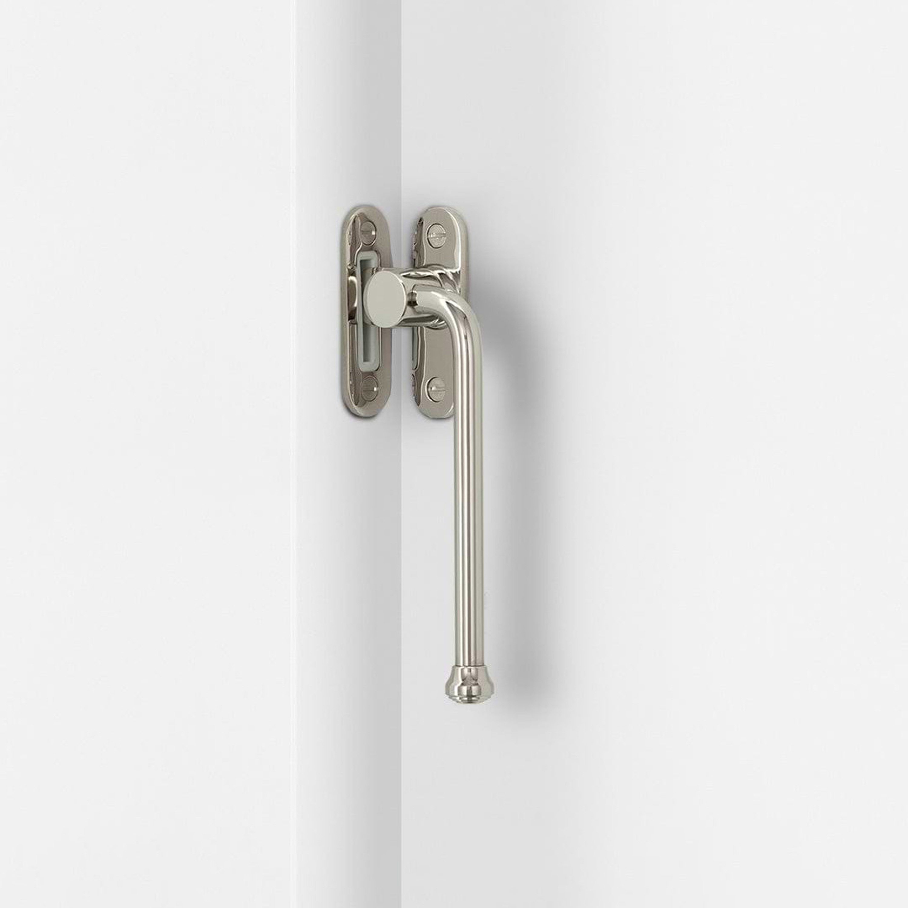 Southbank Casement Window Handle With Plate Right
