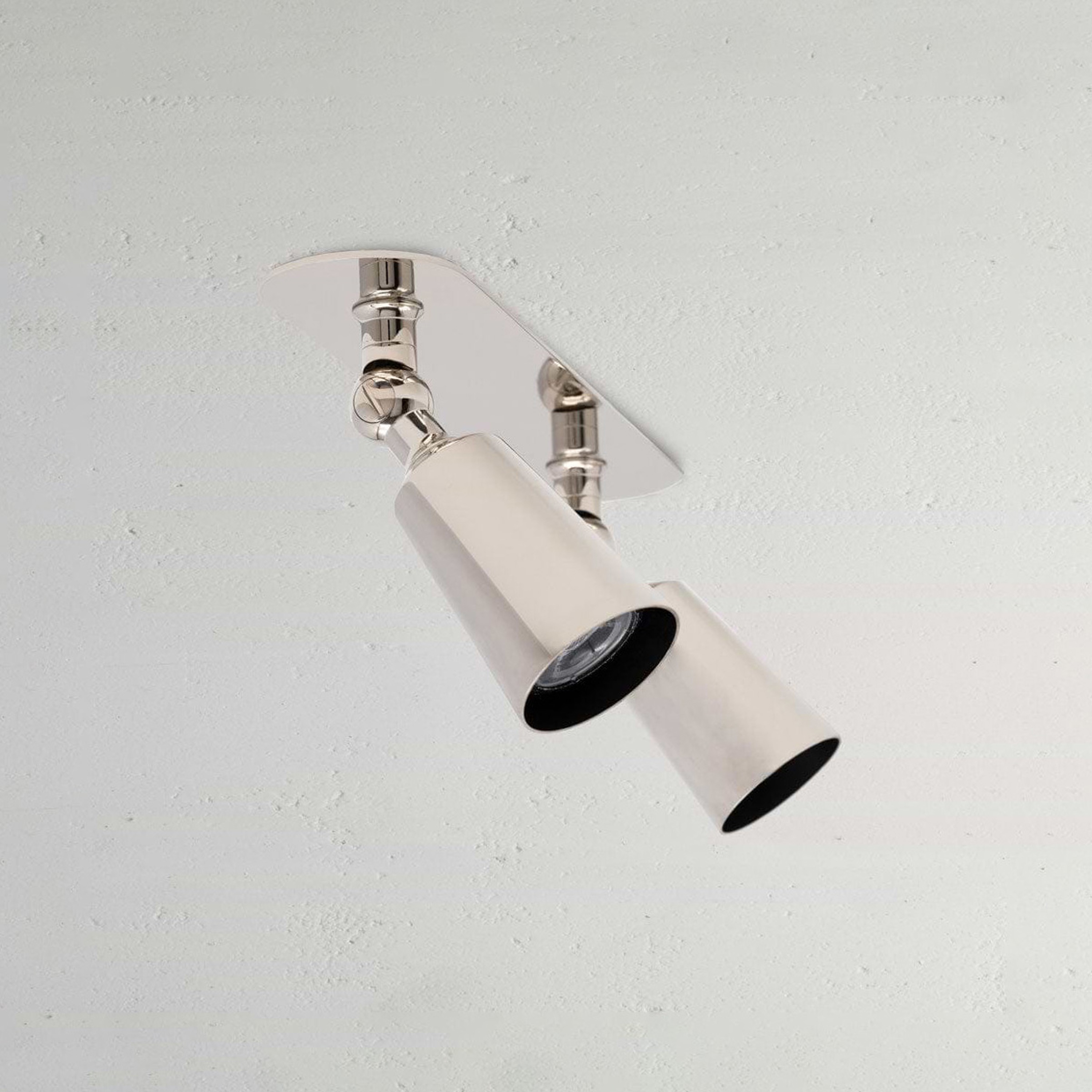 Mostra il prodotto Perryn Small Double Spotlight (35mm) del produttore Corston Architectural Detail