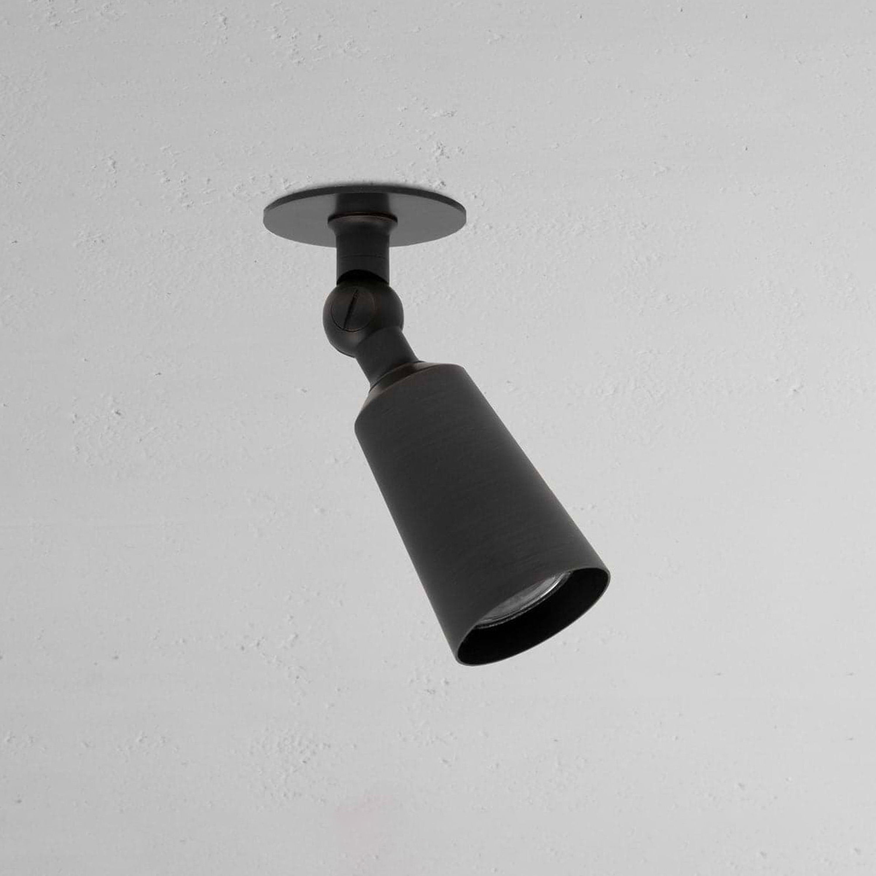 Perryn Small Single Spotlight (35mm)