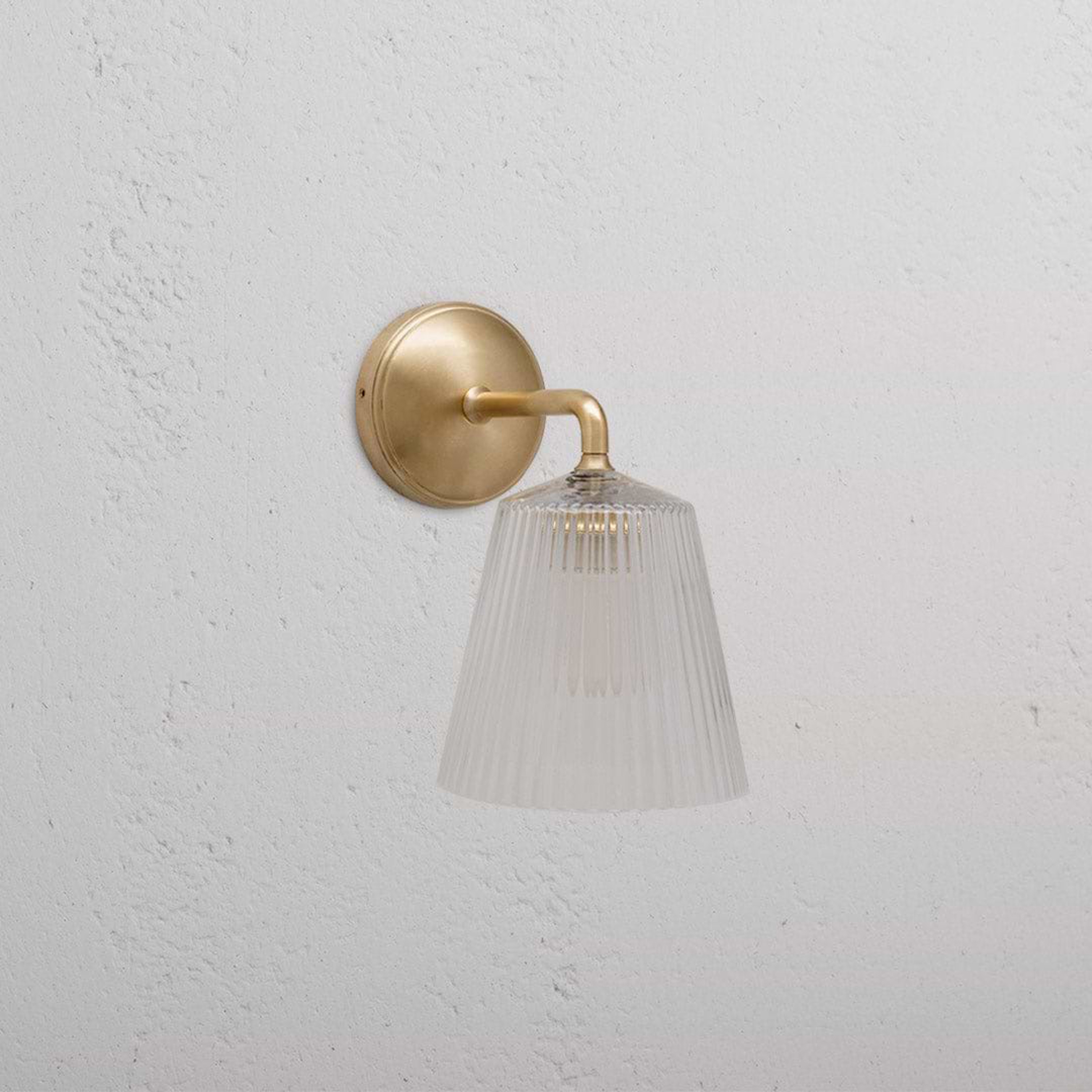 Richmond Medium Wall Light Fine Porcelain