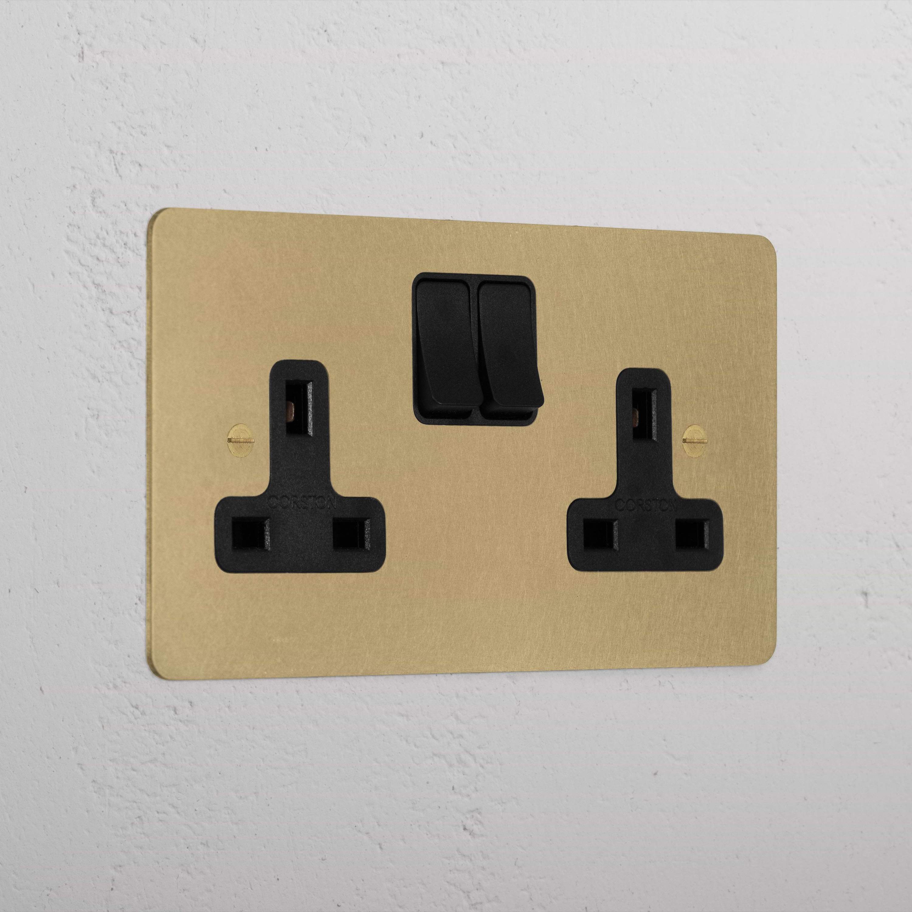 Mostra il prodotto Double Socket UK del produttore Corston Architectural Detail