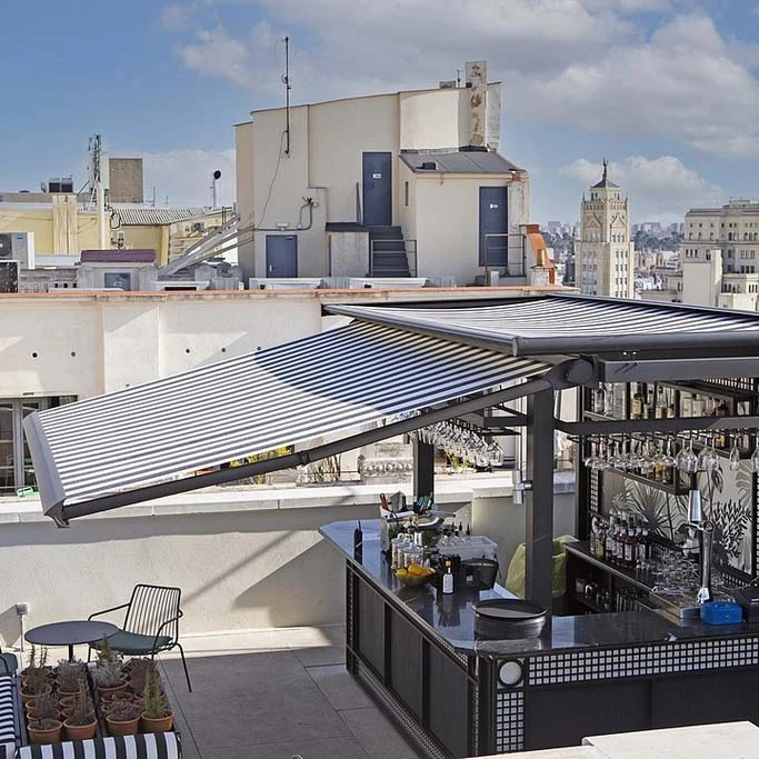 AWNINGS / VERANDAS