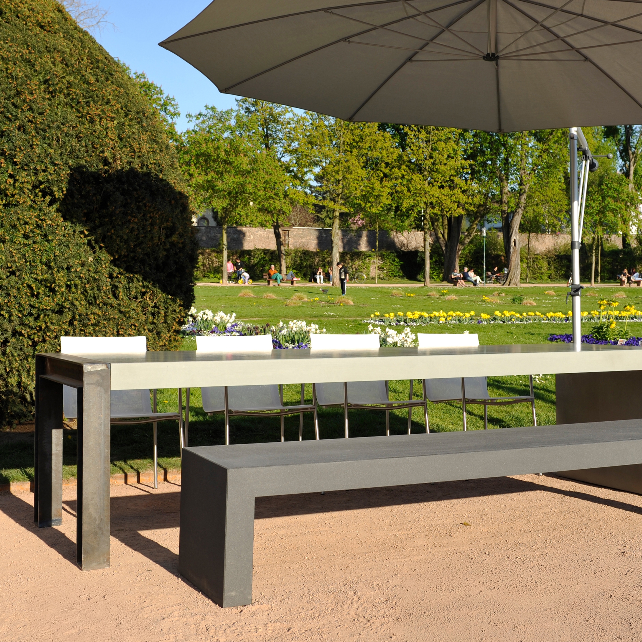 OUTDOOR FURNITURE