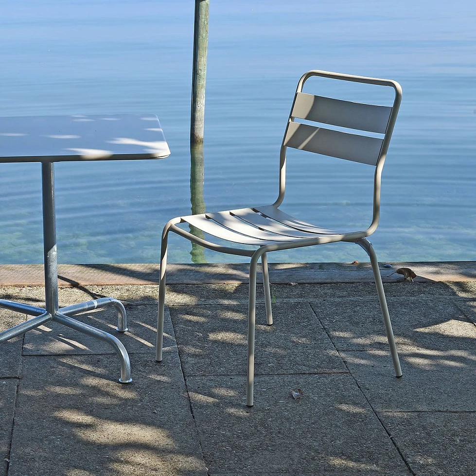 CHAIRS