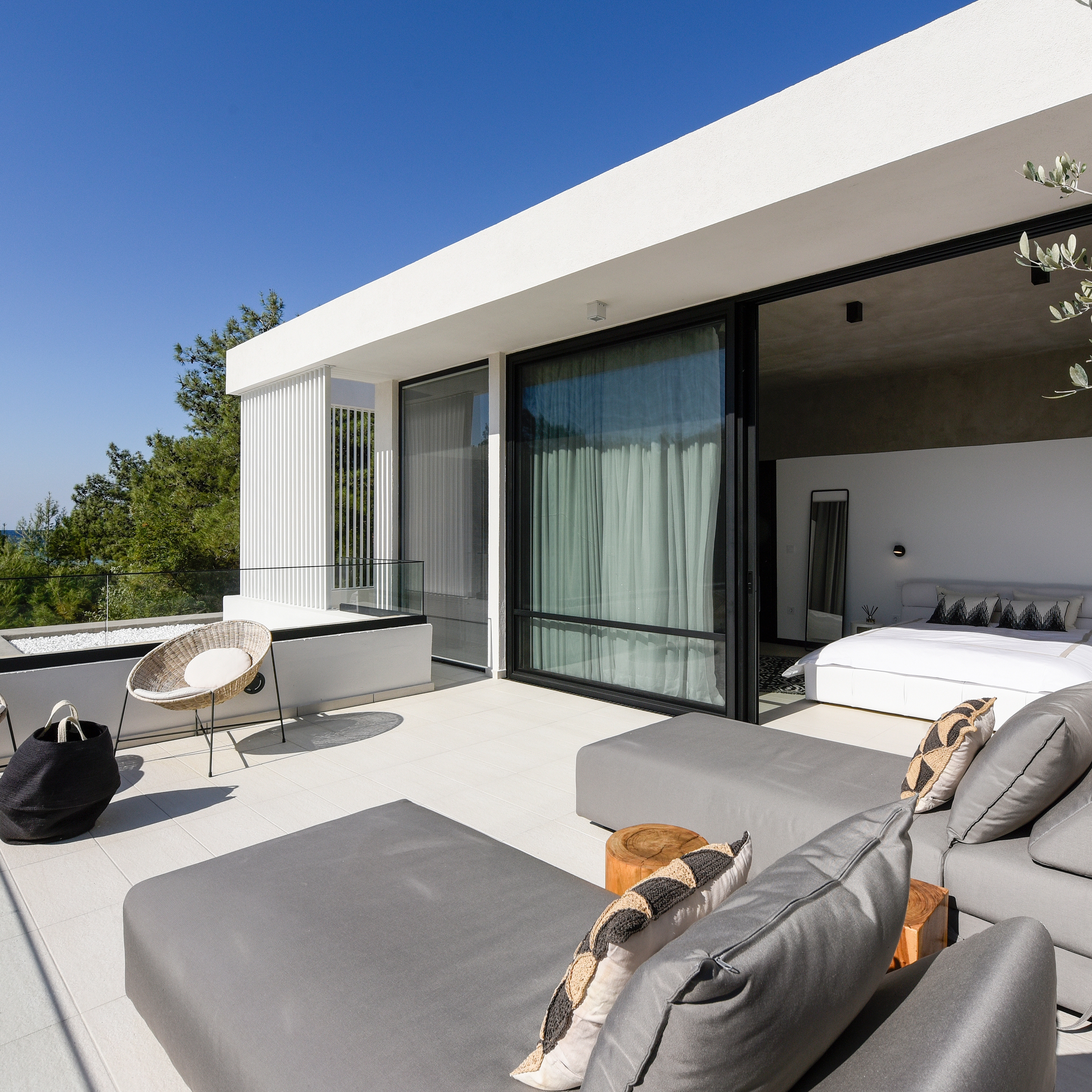 Display product Doors & Windows  | E32 from manufacturer ETEM