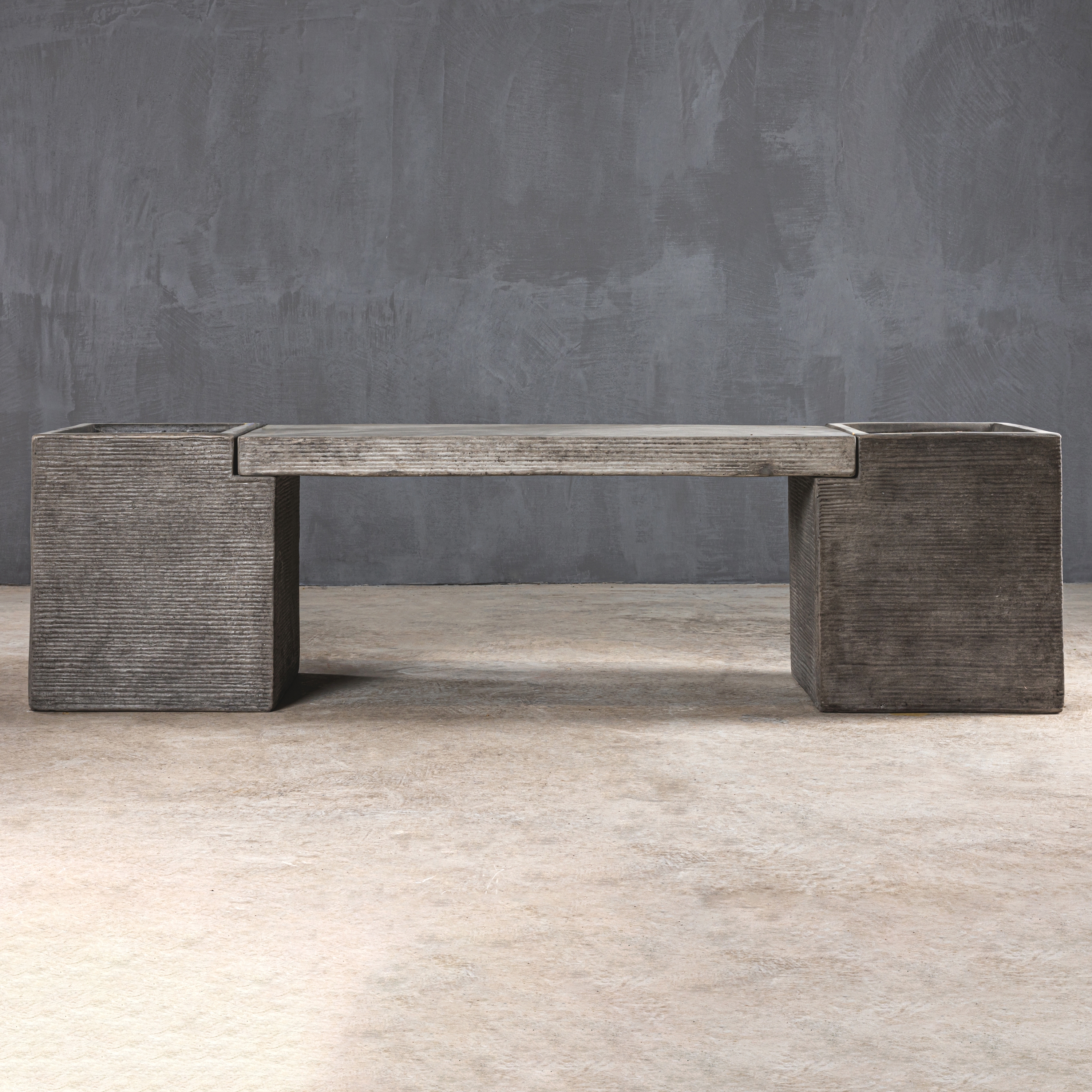 Mostrar el producto Brutal | Bench Planter 175 16050046 del fabricante Set Collection