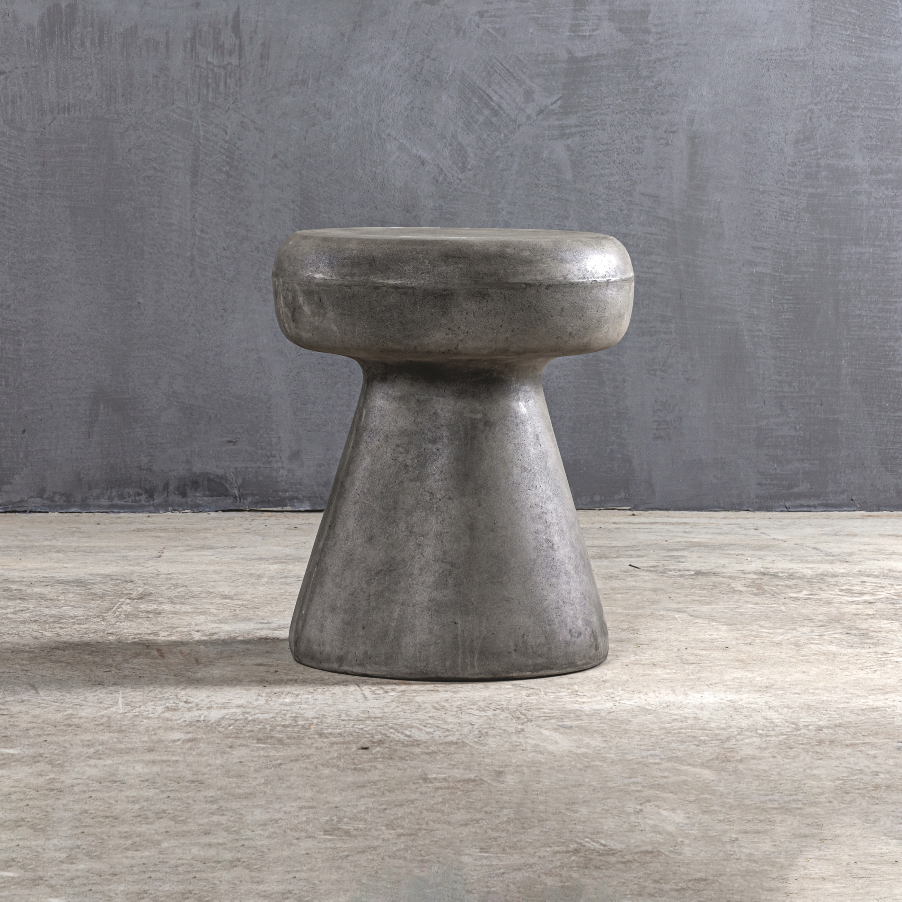 Produkt Brutal | Mushroom 40 Stool 16050007 des Herstellers Set Collection anzeigen