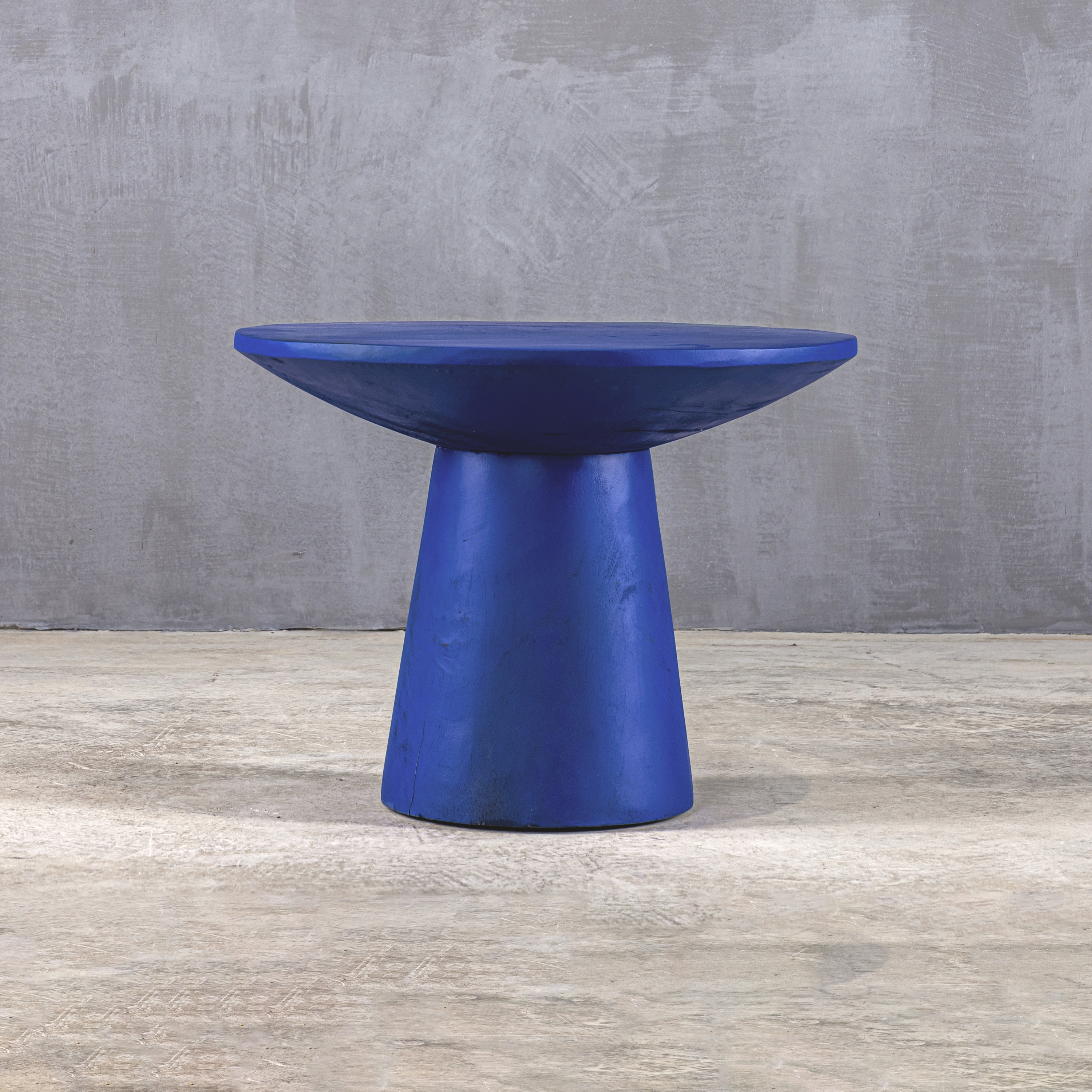 Mostra il prodotto Slow | Mushroom Coffee Table Suar 60 Blue Cobalt del produttore Set Collection