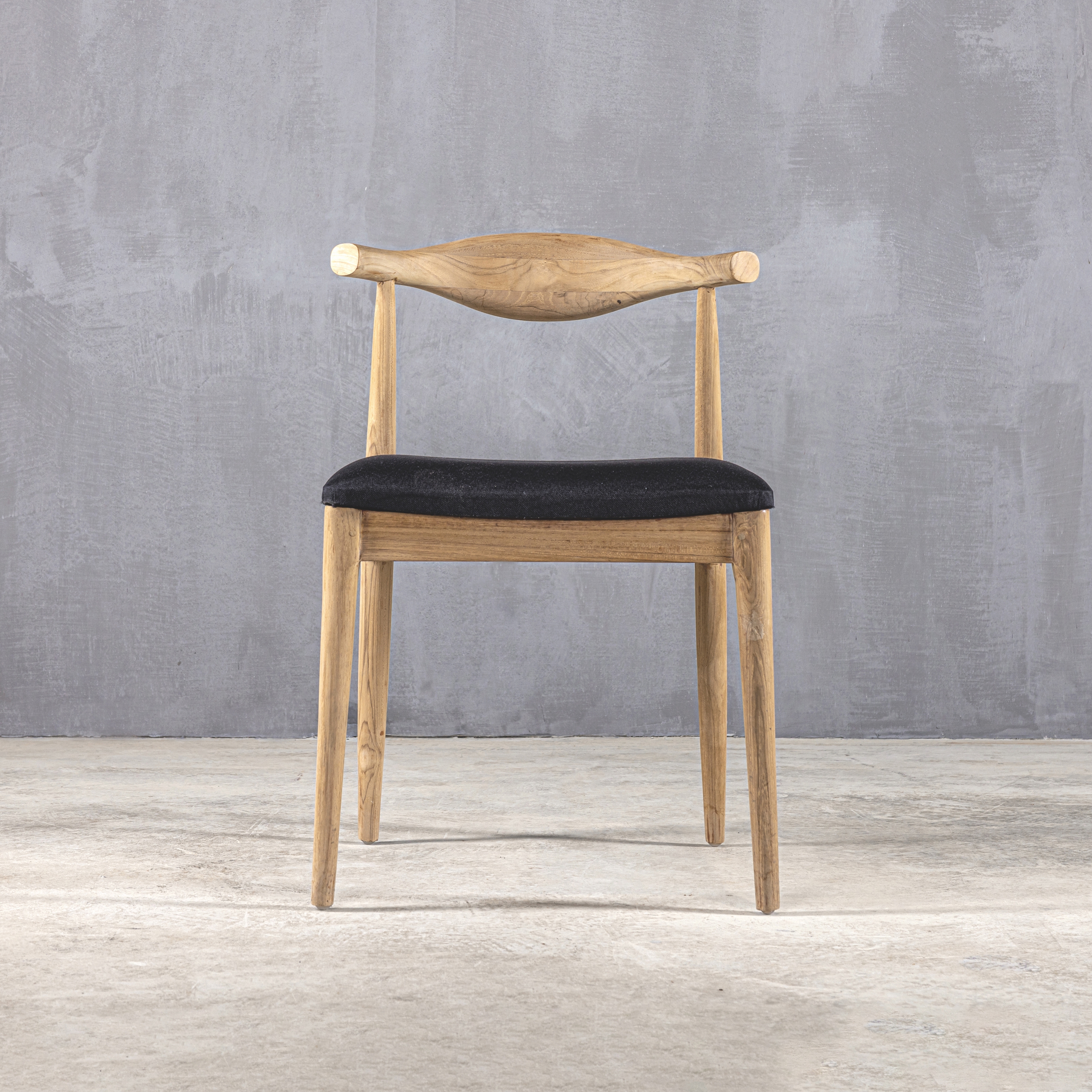 Mostra il prodotto Slow | Wing T593 Dining Chair Teak Black Fabric del produttore Set Collection