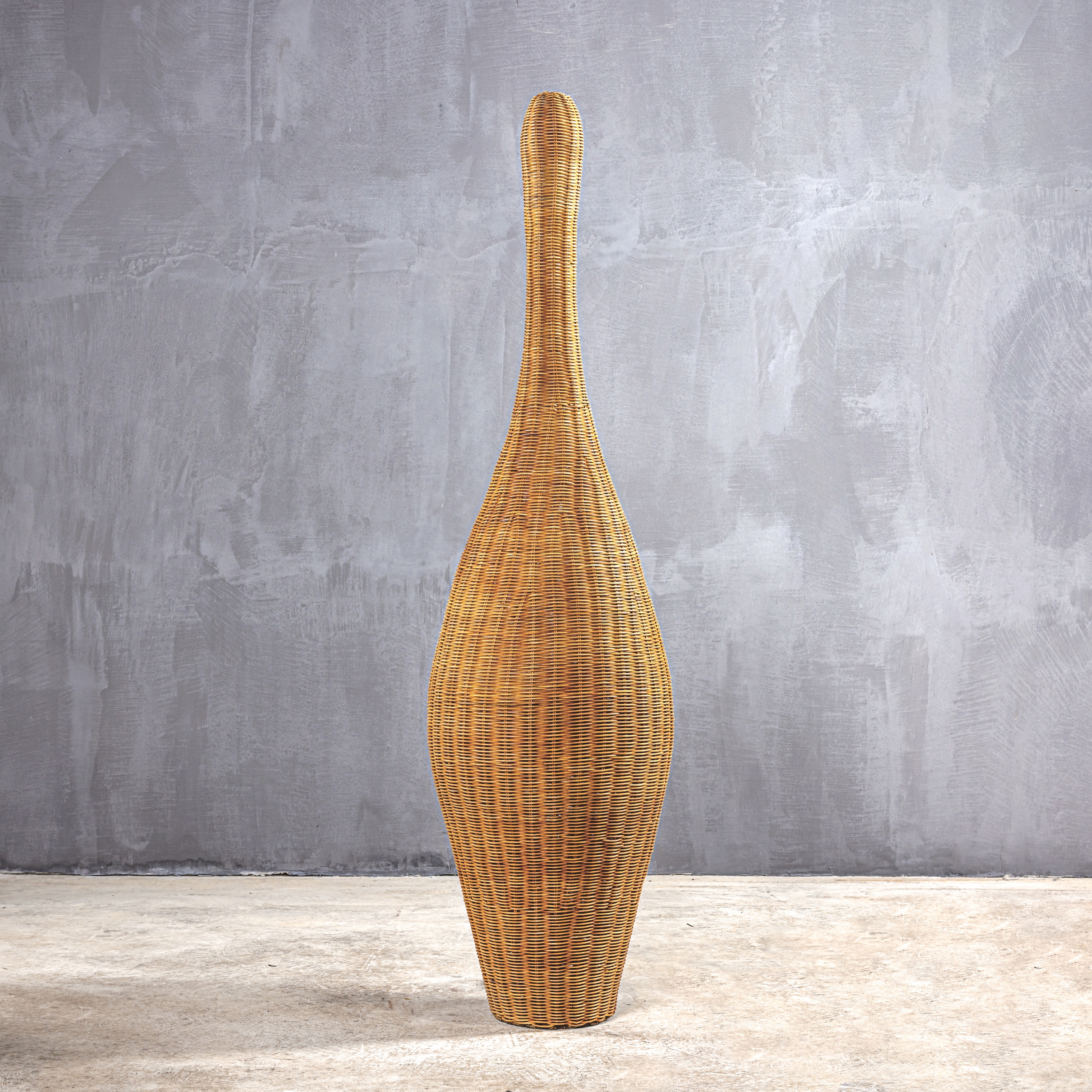 Display product Slow | Flames Floor Lamp Rattan Medium 150 from manufacturer Set Collection