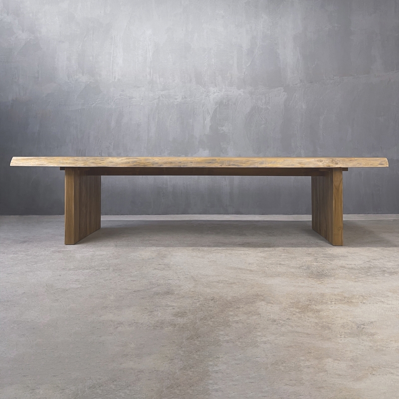 Mostra il prodotto Slow | Athos 320 Dining Table Teak del produttore Set Collection