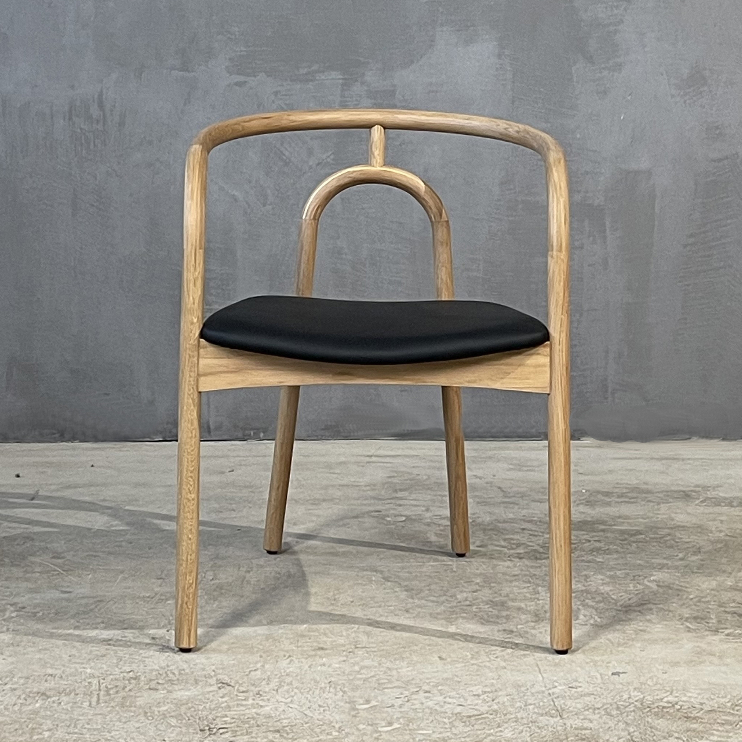 Display product Classics | The Tokyo Dining Chair Oak from manufacturer Set Collection