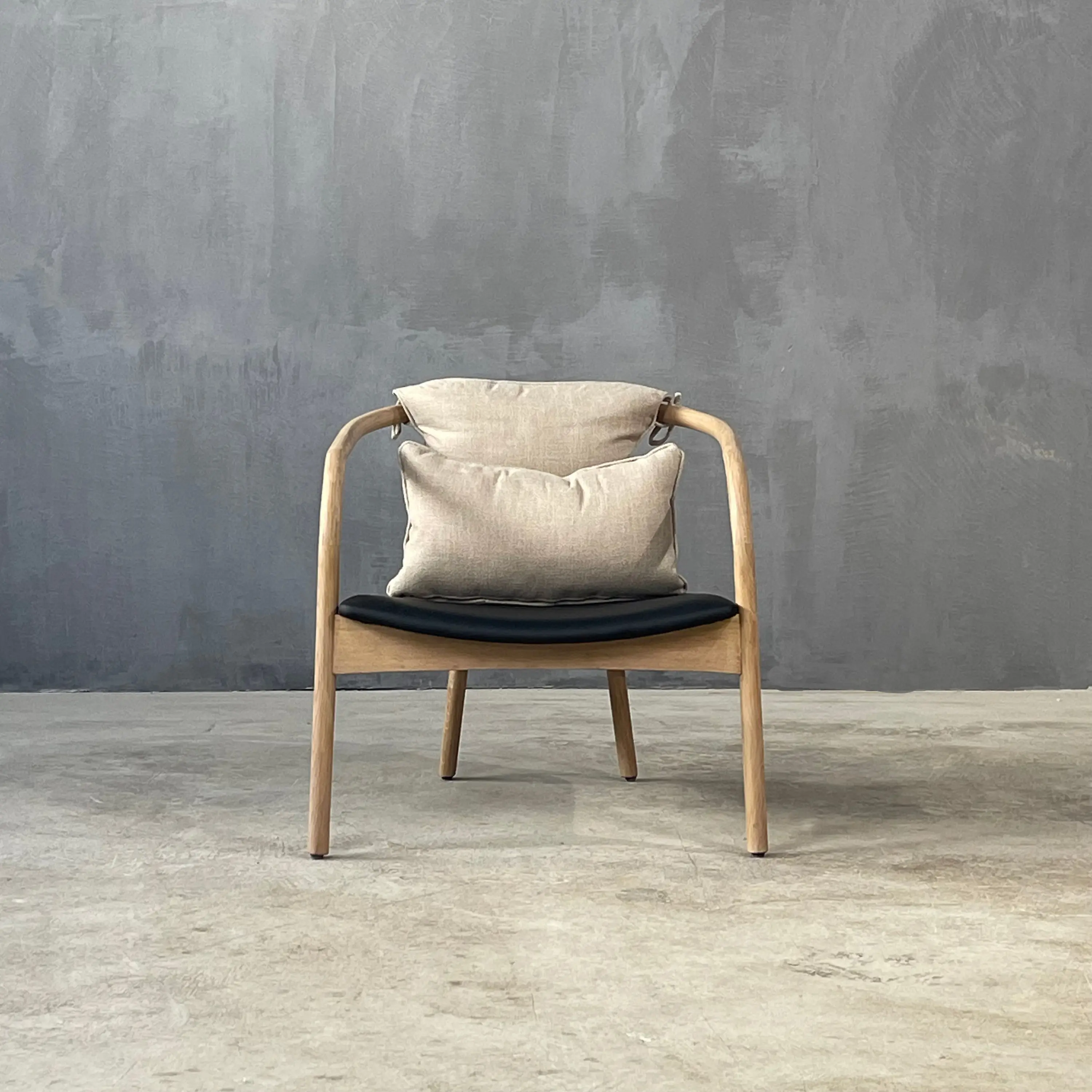 Set Collection - Classics | The Tokyo Lounge Armchair Oak