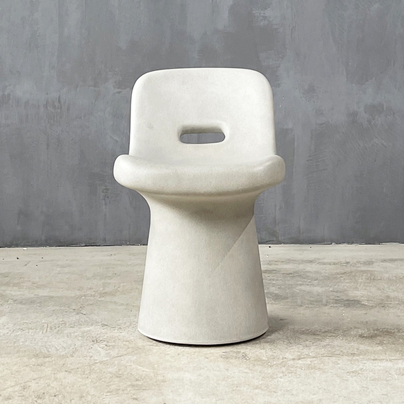 Vertoon produk Brutal | Matera Sculptural Dining Chair van vervaardiger Set Collection