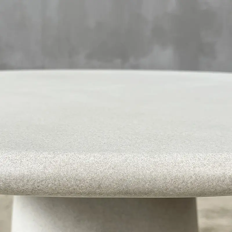 Set Collection - Brutal | Matera Sculptural 100 Table