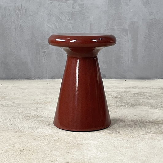 Afficher le produit Brutal | Glazed Red 38 Side Table du fabricant Set Collection