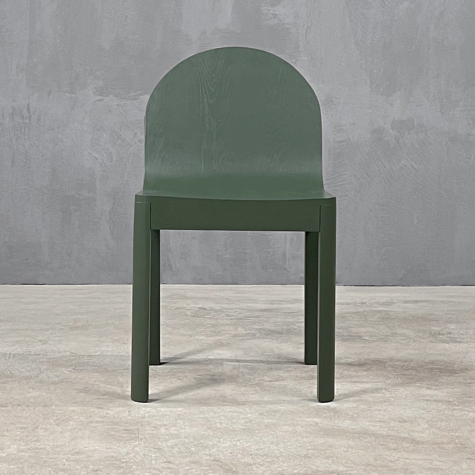 Produkt Classics | The Zucchini Dining Chair des Herstellers Set Collection anzeigen