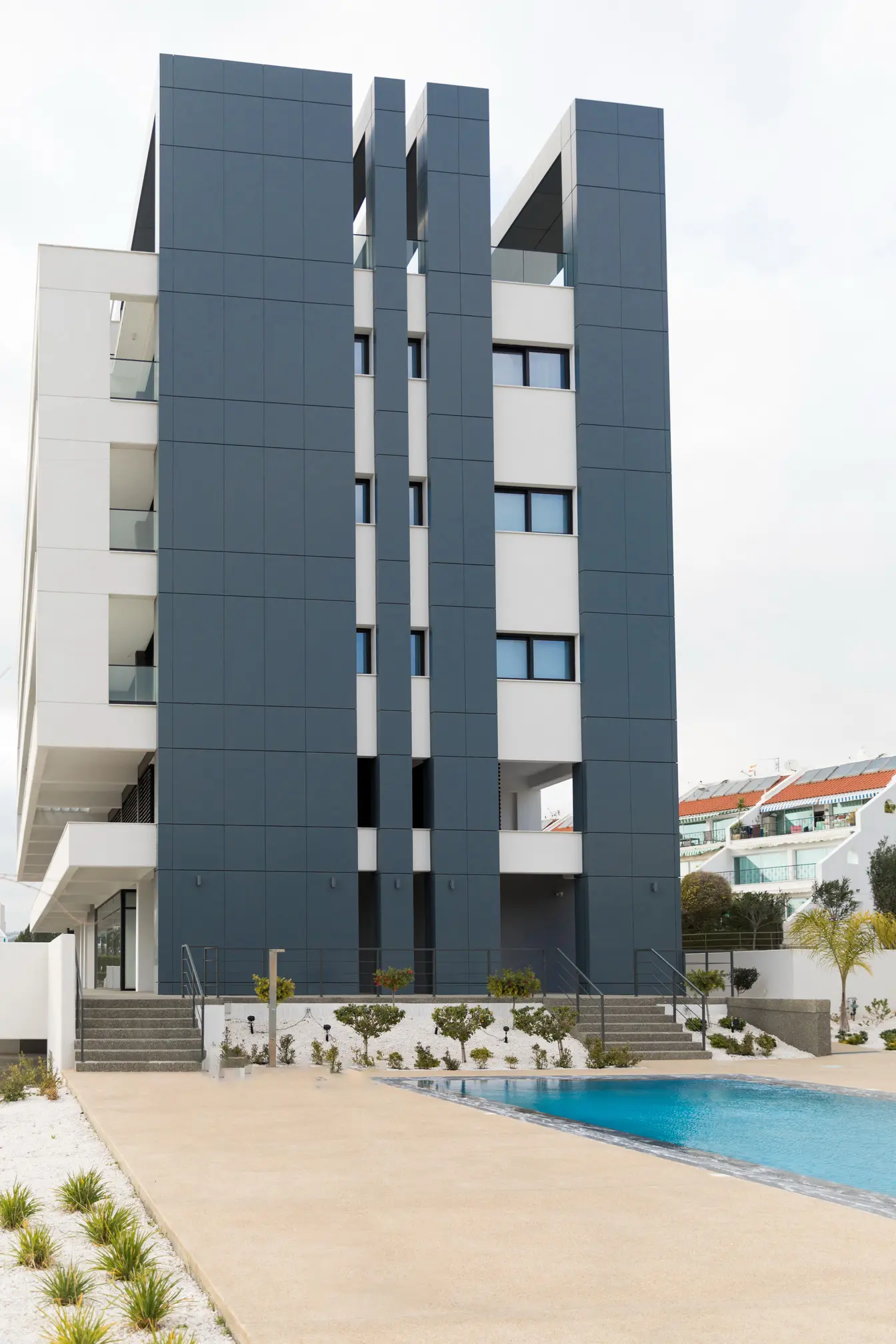 ELVAL COLOUR - Facade Coatings | High Reflectivity Coatings