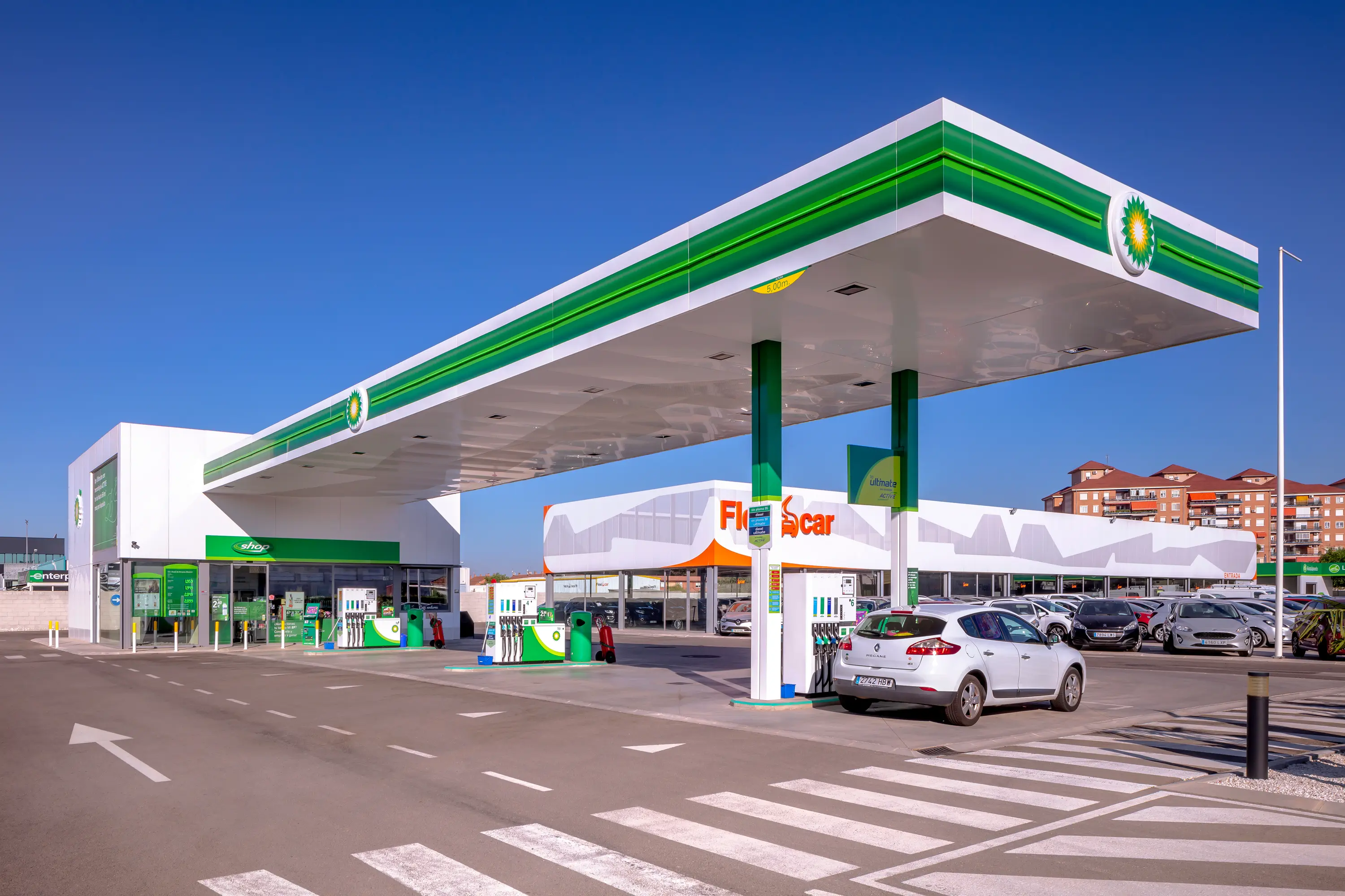 ELVAL COLOUR - Aluminium Composite Panels | etalbond® d3,d2,d1