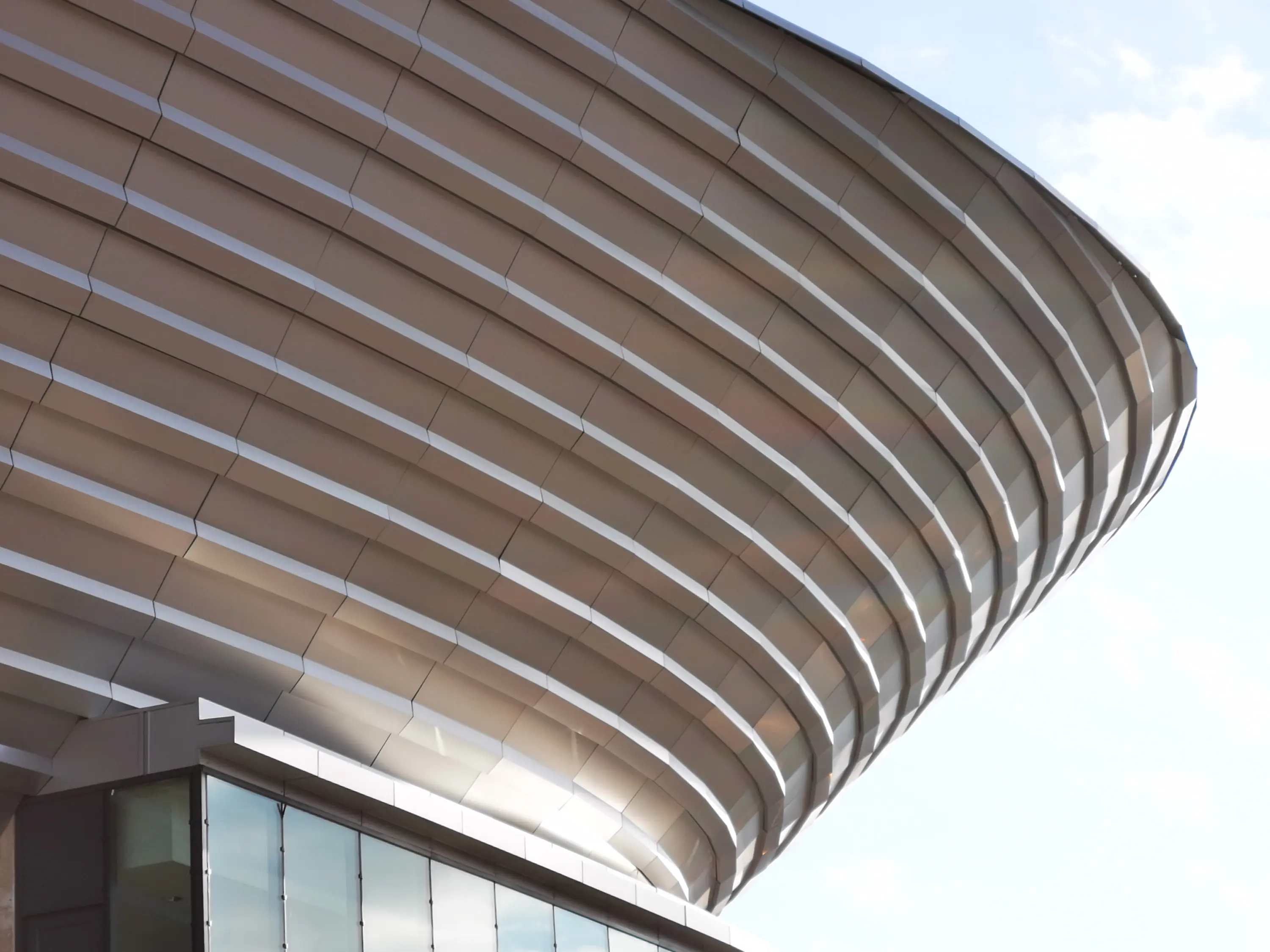 gallery-slide-0