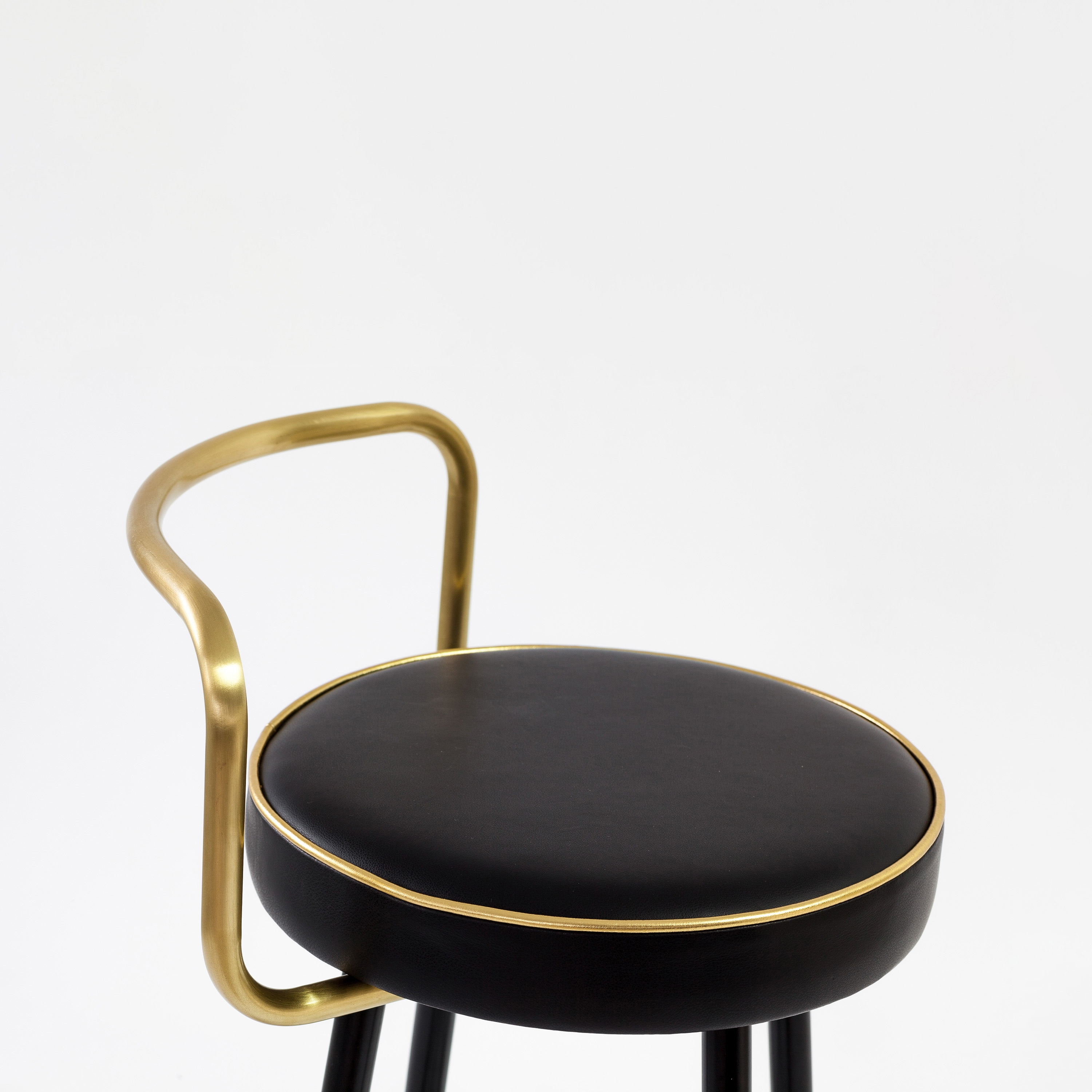 Display product Block | B-A 2 Stool from manufacturer Topos Workshop