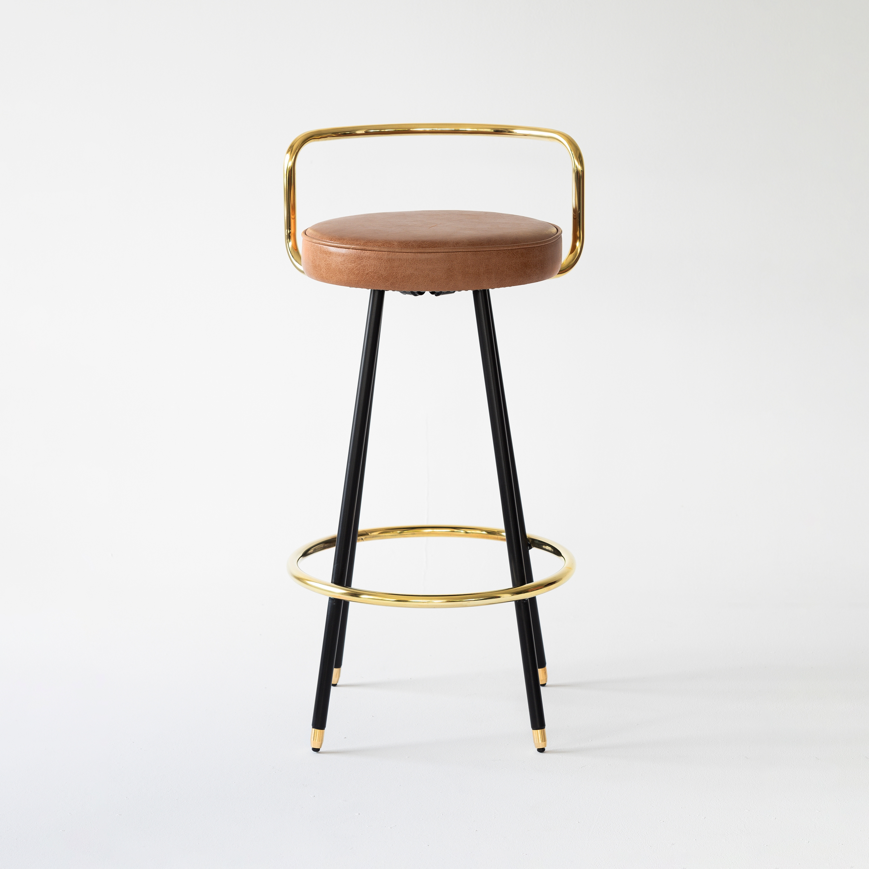 Mostra il prodotto Block | B-A-3 Round Stool del produttore Topos Workshop