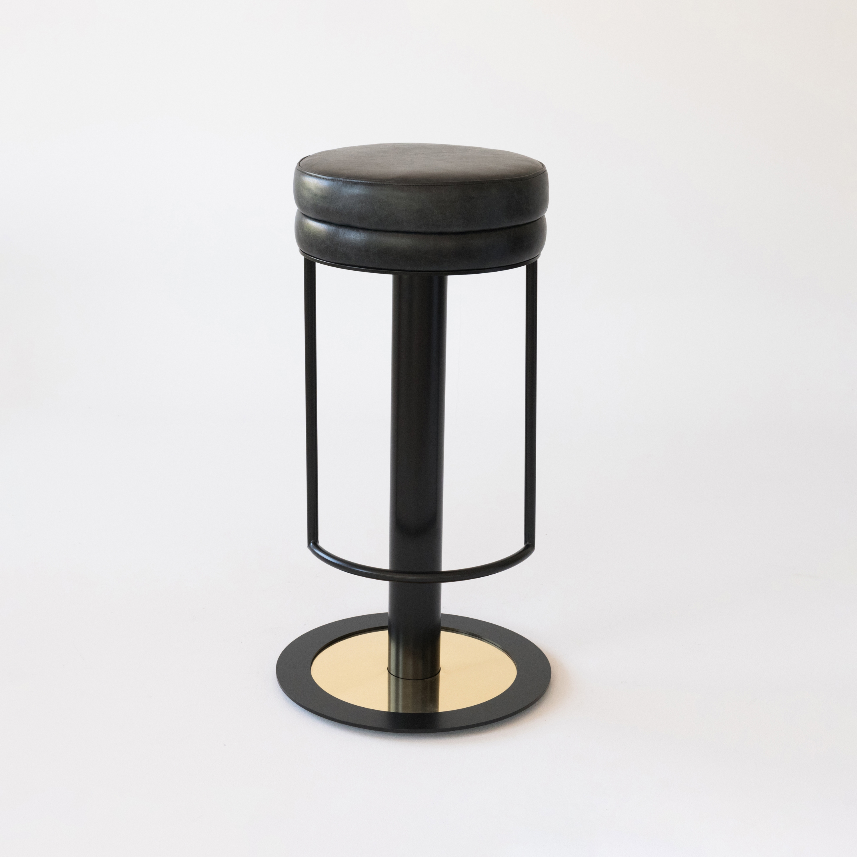 Mostra il prodotto Circle | Stool del produttore Topos Workshop