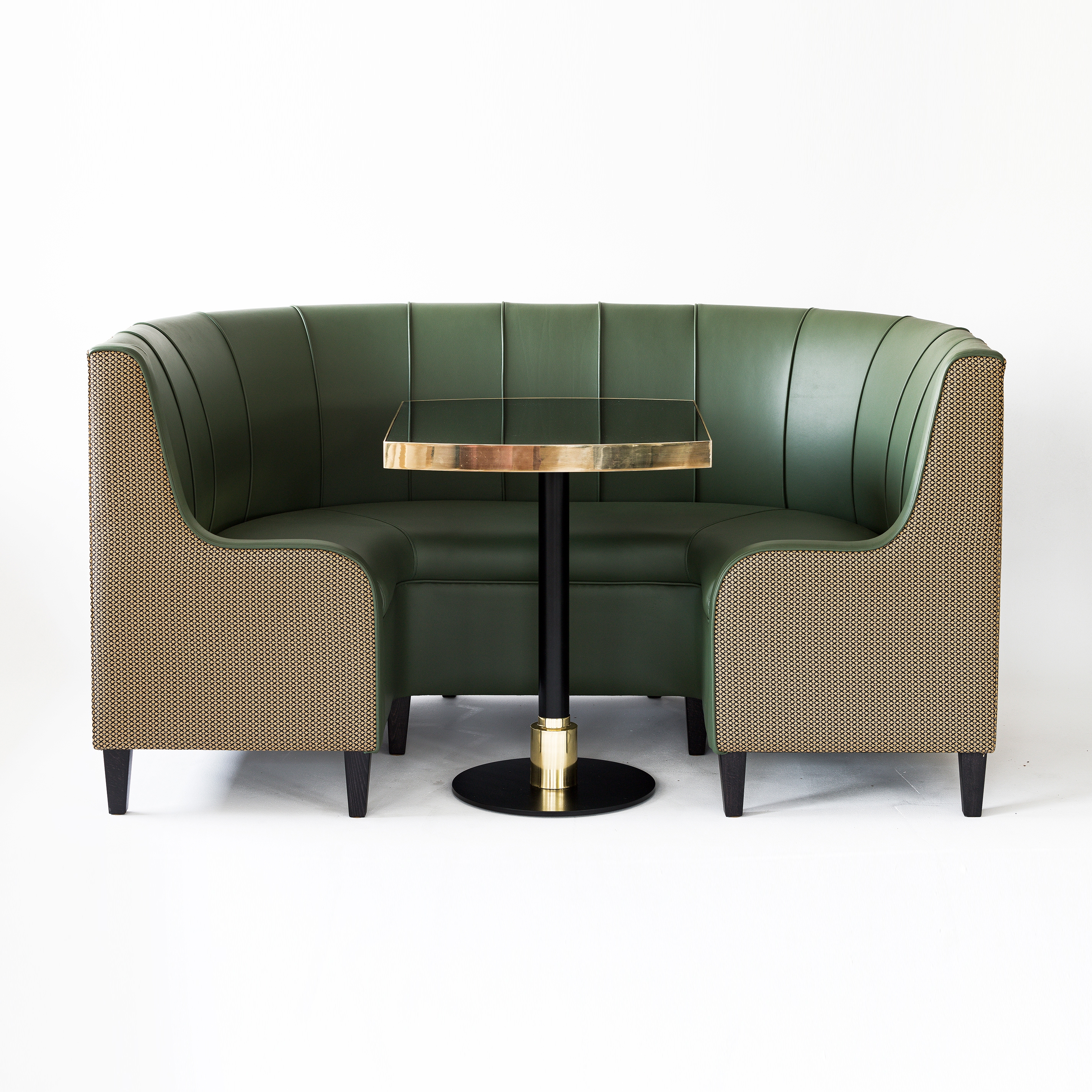 Display product Crown | Sofa from manufacturer Topos Workshop